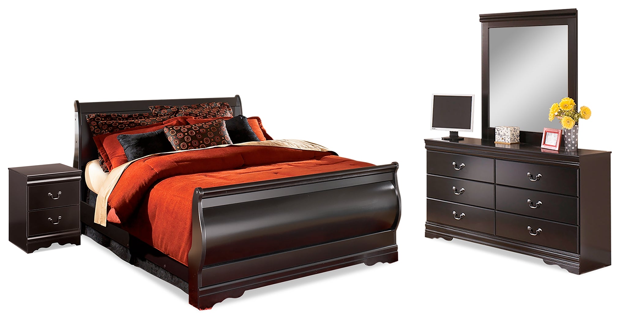 Furniture City Laplace - Ashley Furniture - Huey Vineyard Queen Bed with Mirrored Dresser and Nightstand - Queen Bed with Mirrored Dresser and Nightstand - B128B16