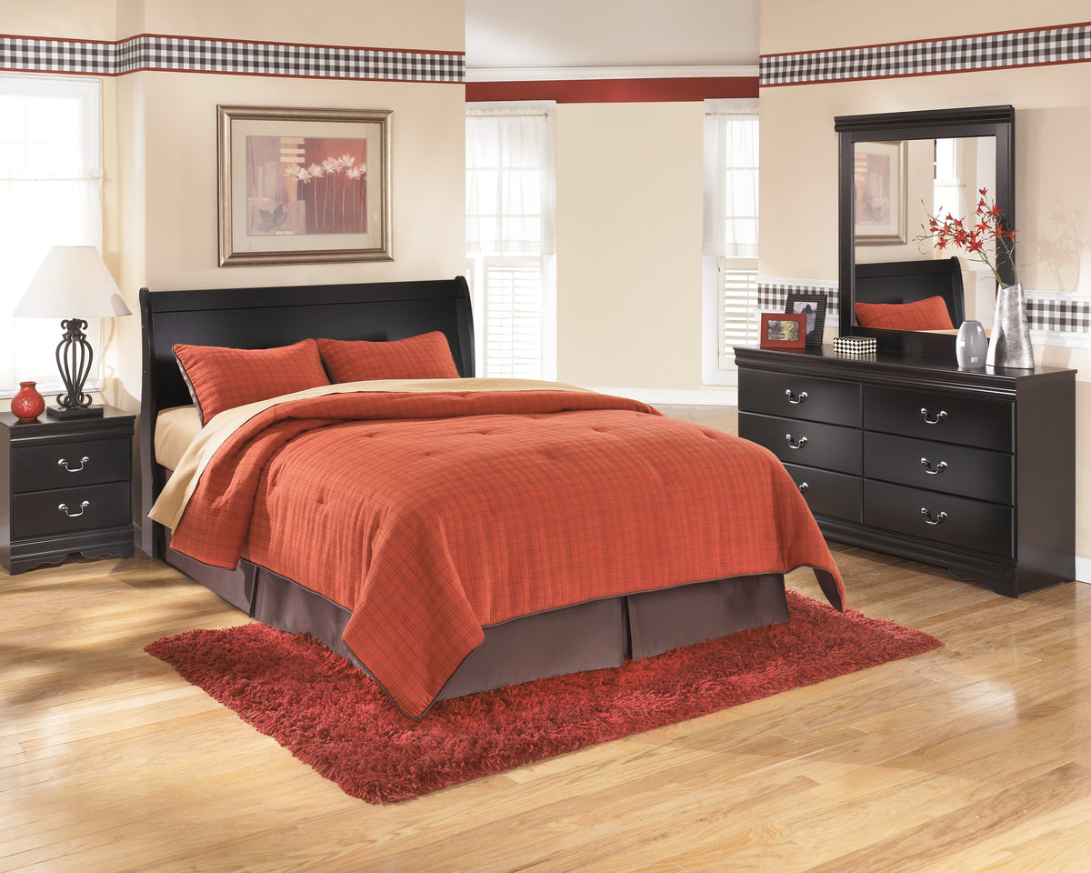 Furniture City Laplace - Ashley Furniture - Huey Vineyard Queen Sleigh Headboard, Dresser, Mirror and Nightstand - Queen Sleigh Headboard, Dresser, Mirror and Nightstand - B128B38