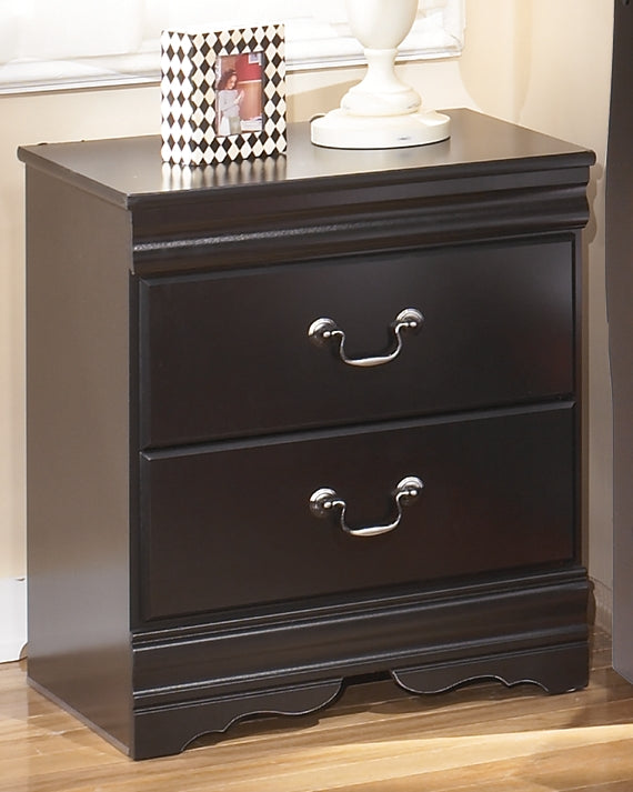 Furniture City Laplace - Ashley Furniture - Huey Vineyard Bedroom - Two Drawer Night Stand / Black - B128-92