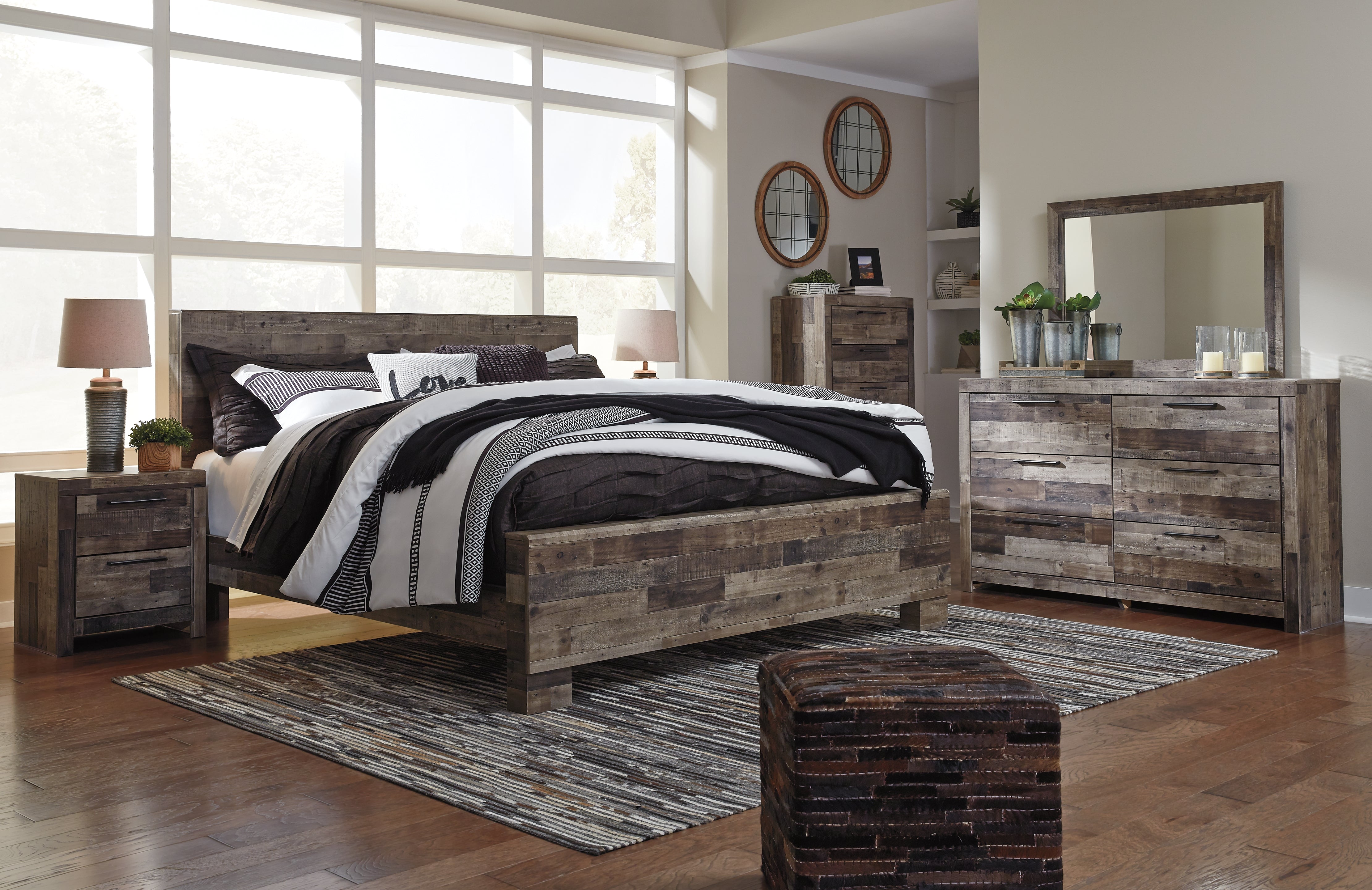 Furniture City Laplace - Ashley Furniture - Derekson Bedroom - King Panel Bed / Multi Gray - B200B11