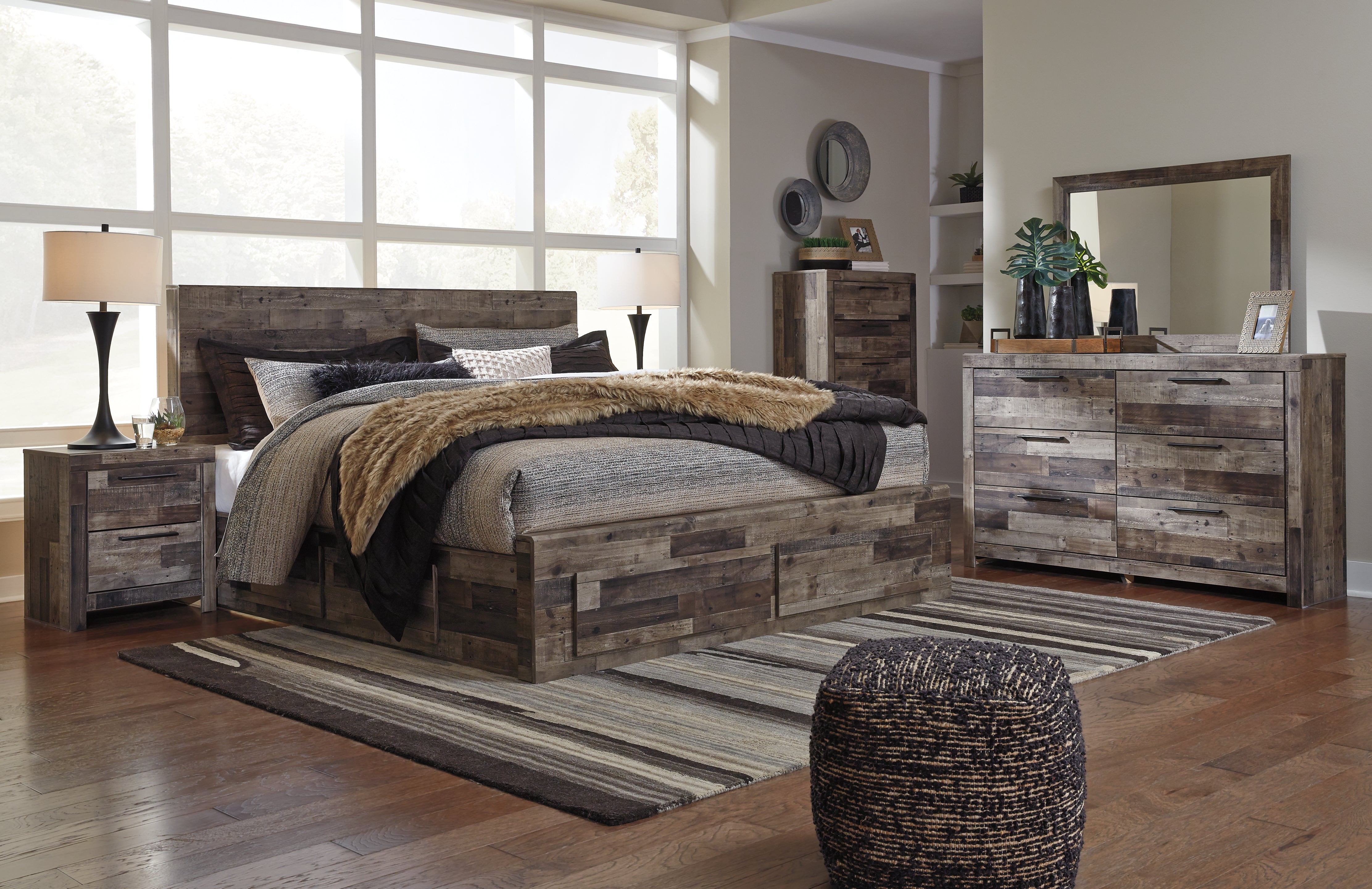 Furniture City Laplace - Ashley Furniture - Derekson Bedroom - King Panel Bed with 4 Storage Drawers / Multi Gray - B200B19