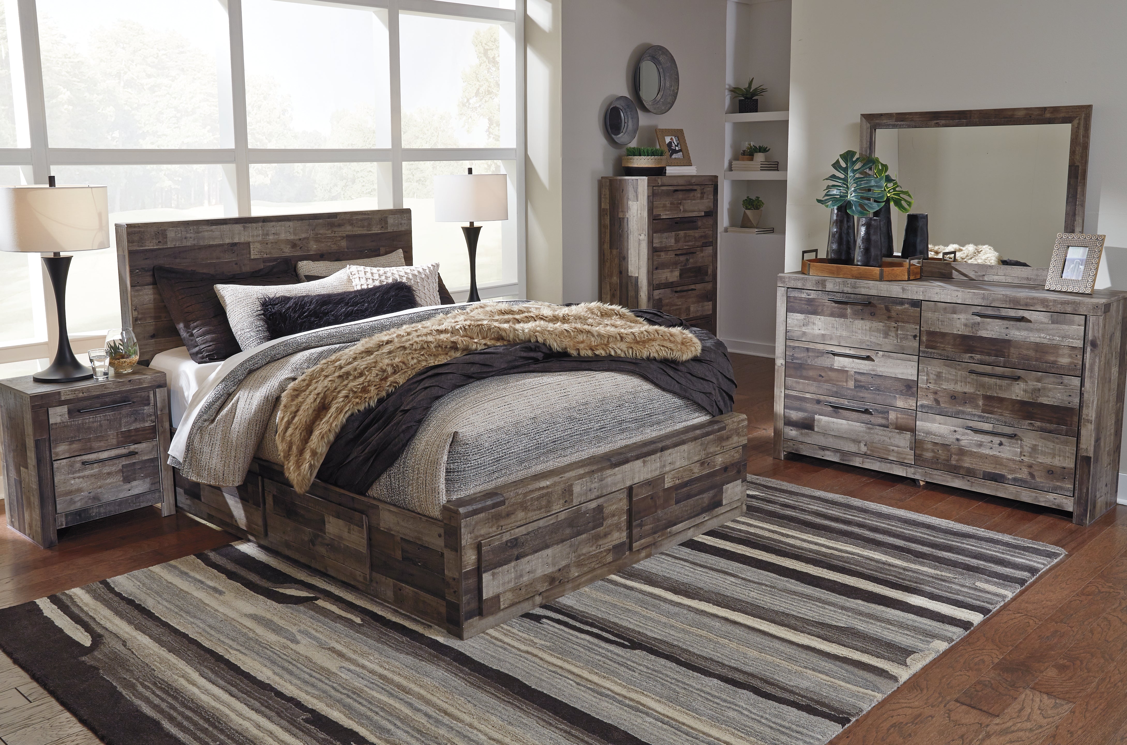 Furniture City Laplace - Ashley Furniture - Derekson Bedroom - Queen Panel Bed with 4 Storage Drawers / Multi Gray - B200B18