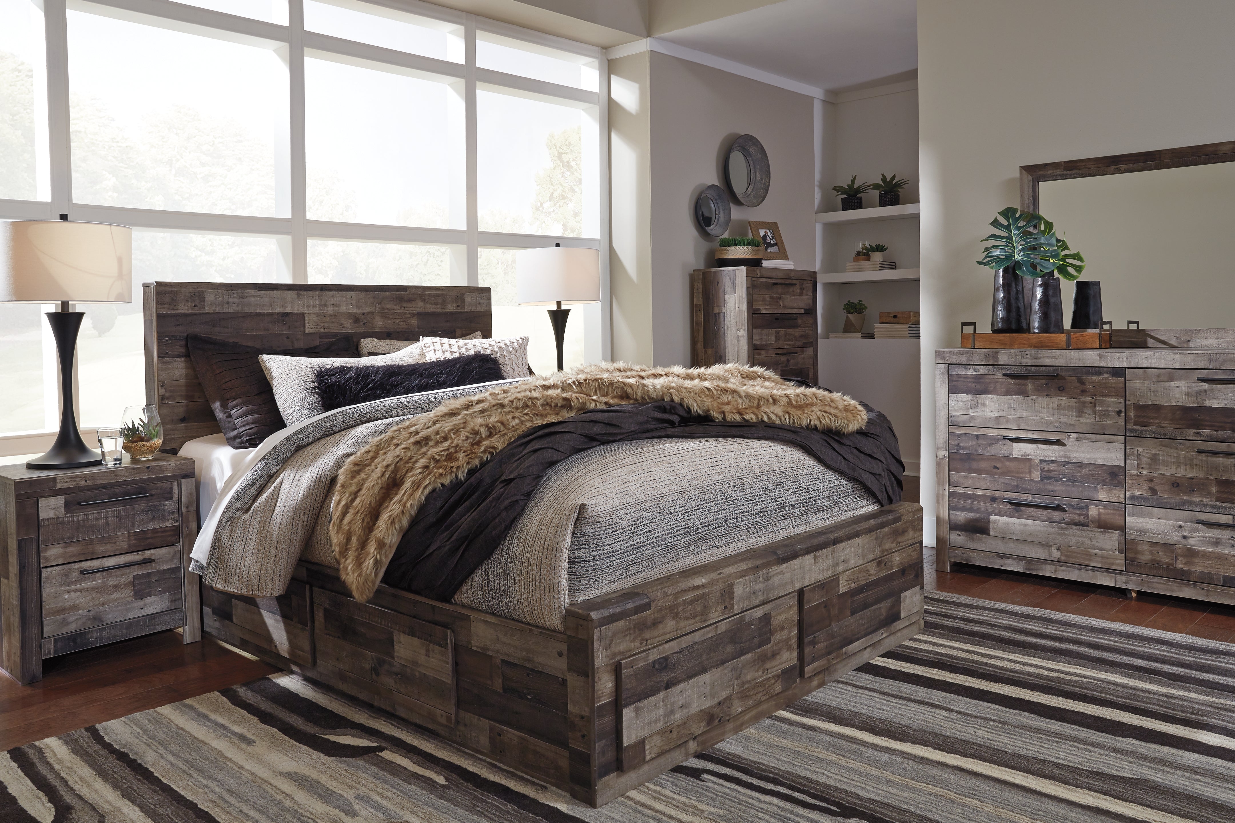 Furniture City Laplace - Ashley Furniture - Derekson Bedroom - Queen Panel Bed with 4 Storage Drawers / Multi Gray - B200B18