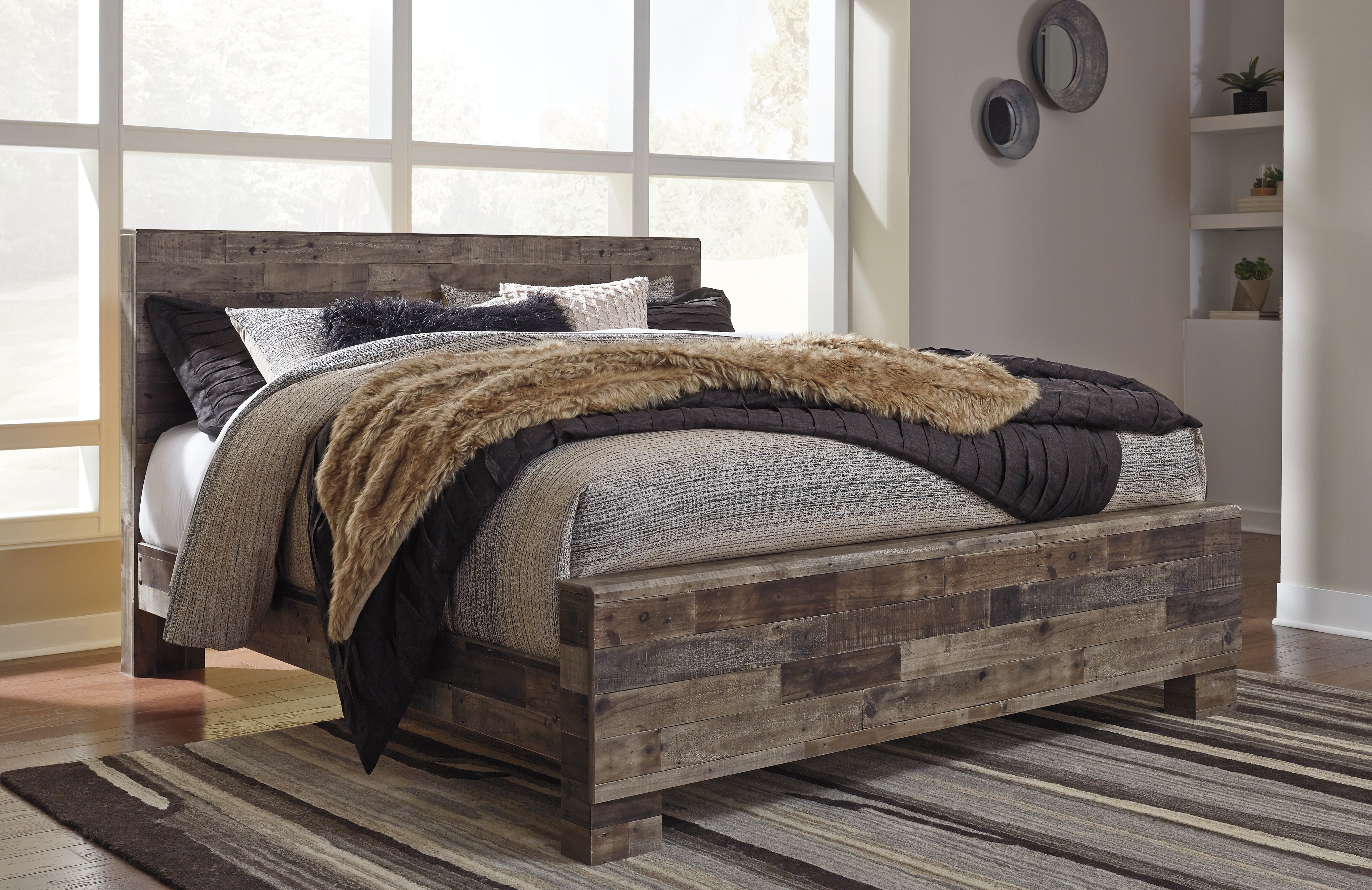 Furniture City Laplace - Ashley Furniture - Derekson Bedroom - King Panel Bed - B200B11