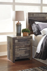 Furniture City Laplace - Ashley Furniture - Derekson Bedroom - King Panel Bed with 4 Storage Drawers / Multi Gray - B200B19