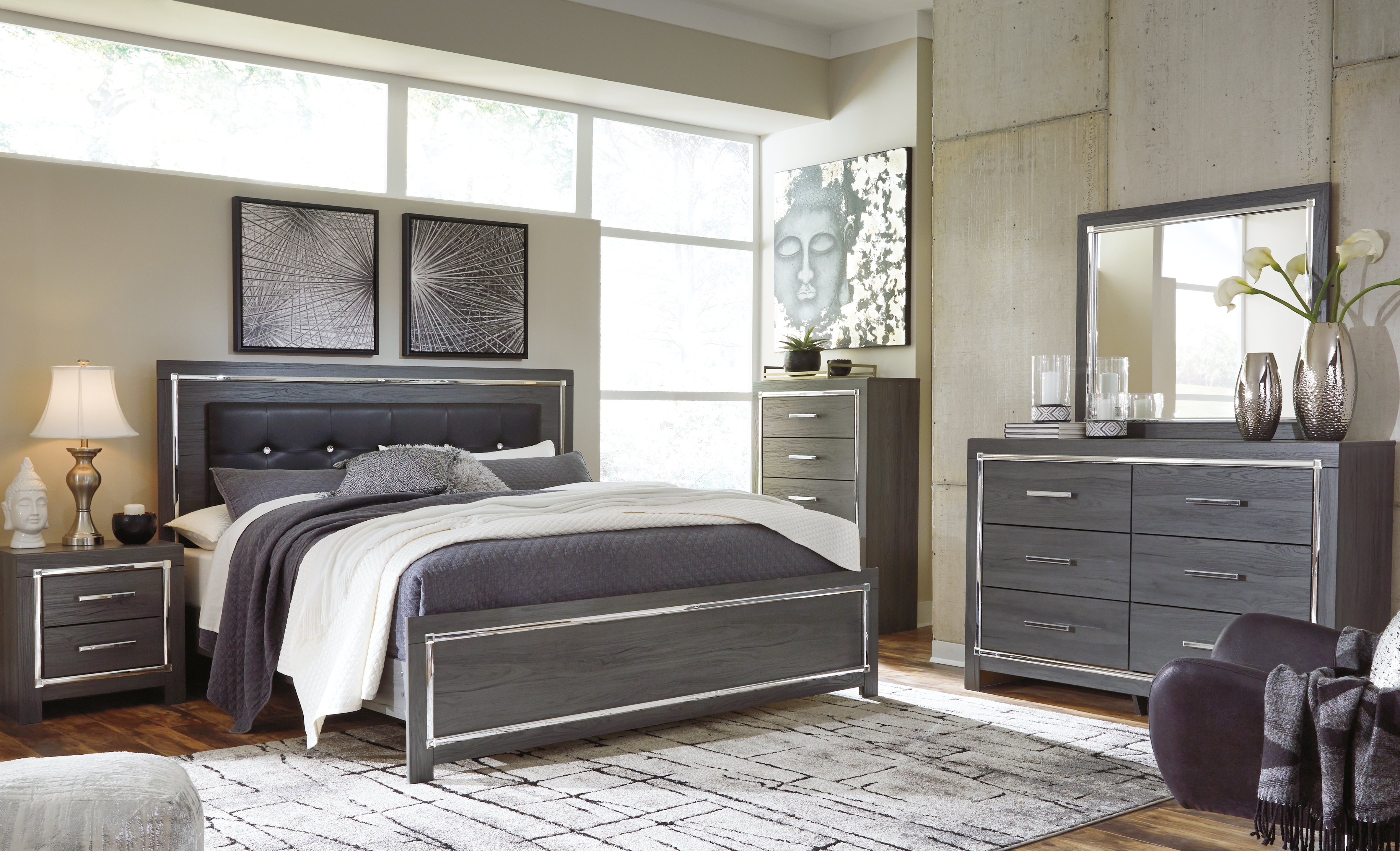 Furniture City Laplace - Ashley Furniture - Lodanna King Panel Bed, Dresser, Mirror, Chest and 2 Nightstands - King Panel Bed, Dresser, Mirror, Chest and 2 Nightstands - B214B45