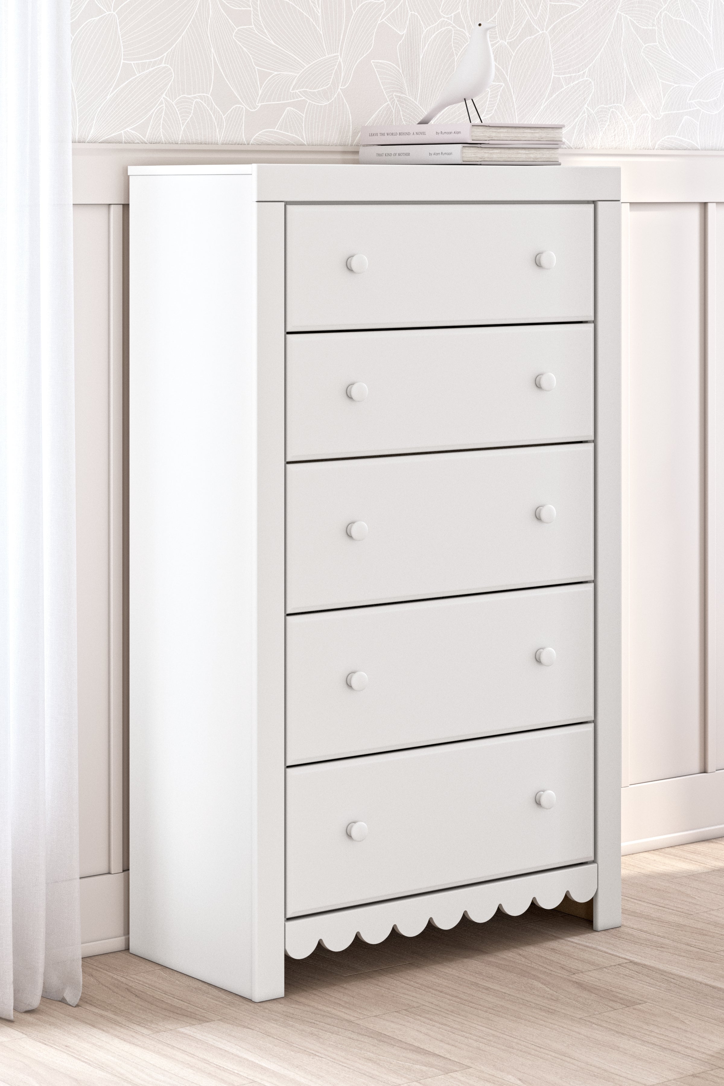 Furniture City Laplace - Ashley Furniture - Mollviney Bedroom - Five Drawer Chest - B2540-46