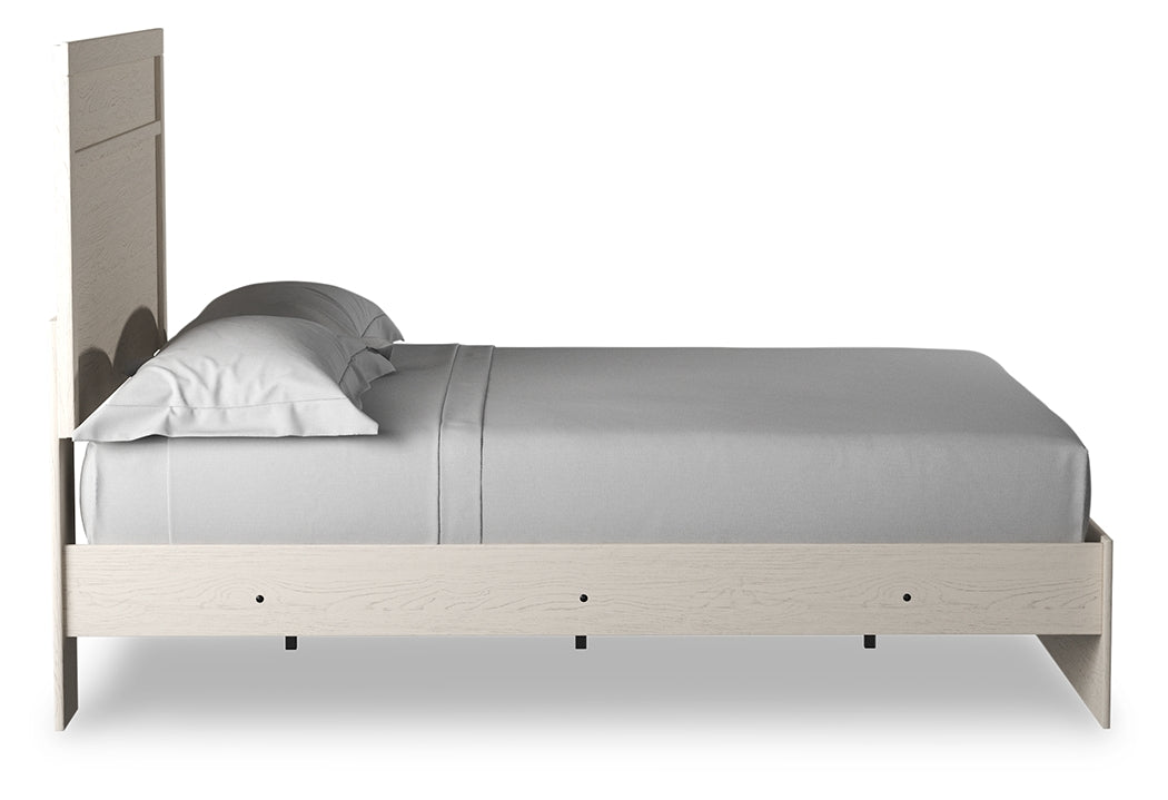Furniture City Laplace - Ashley Furniture - Stelsie Bedroom - Queen Panel Bed / White - B2588B2