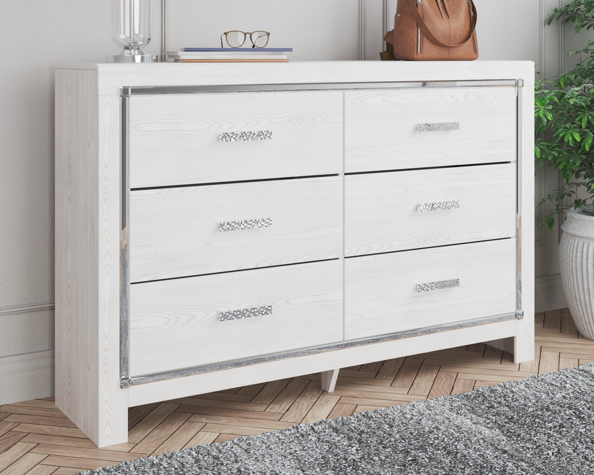 Furniture City Laplace - Ashley Furniture - Altyra Bedroom - Six Drawer Dresser / White - B2640-31