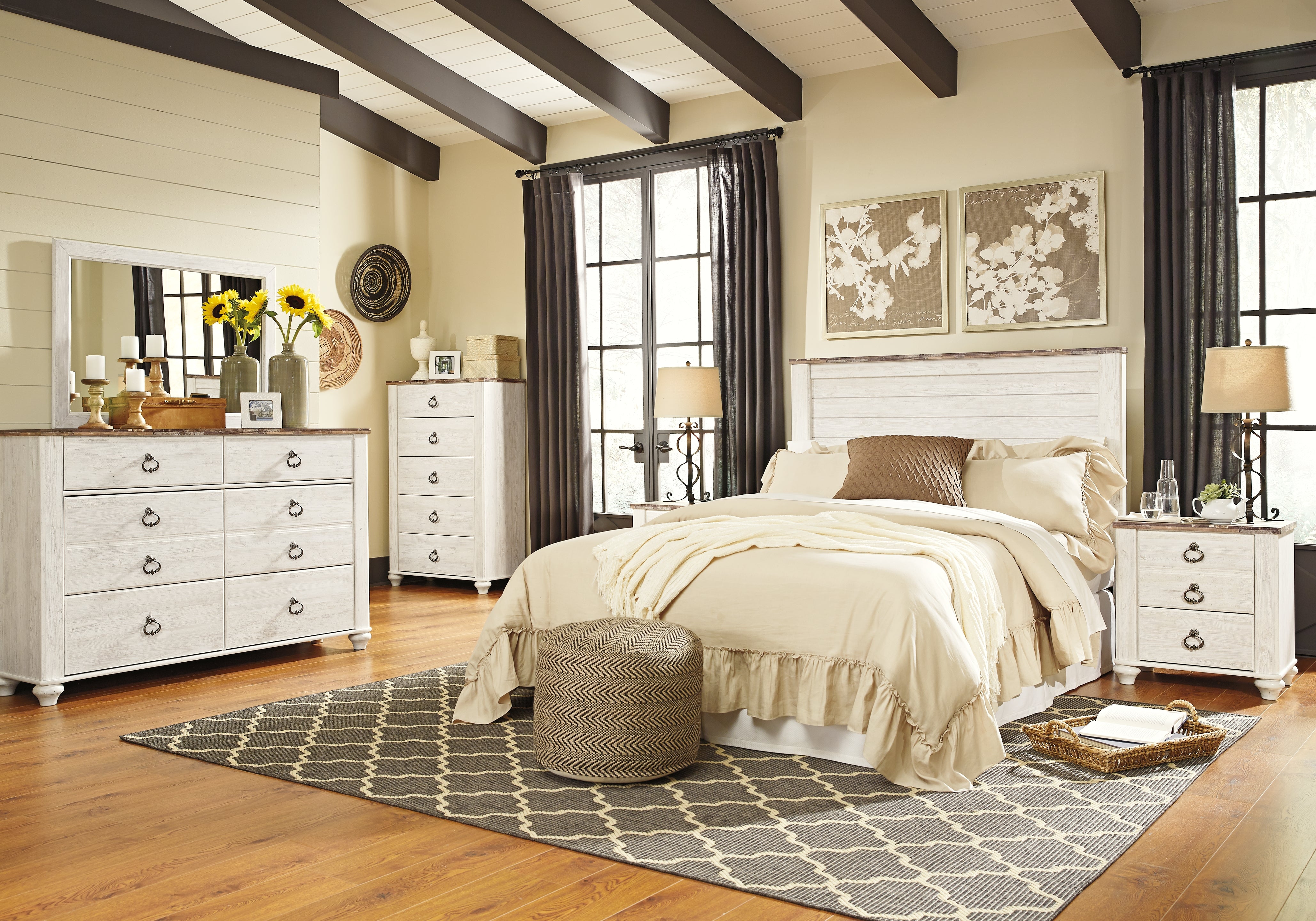Furniture City Laplace - Ashley Furniture - Willowton Bedroom - Five Drawer Chest / Whitewash - B267-46
