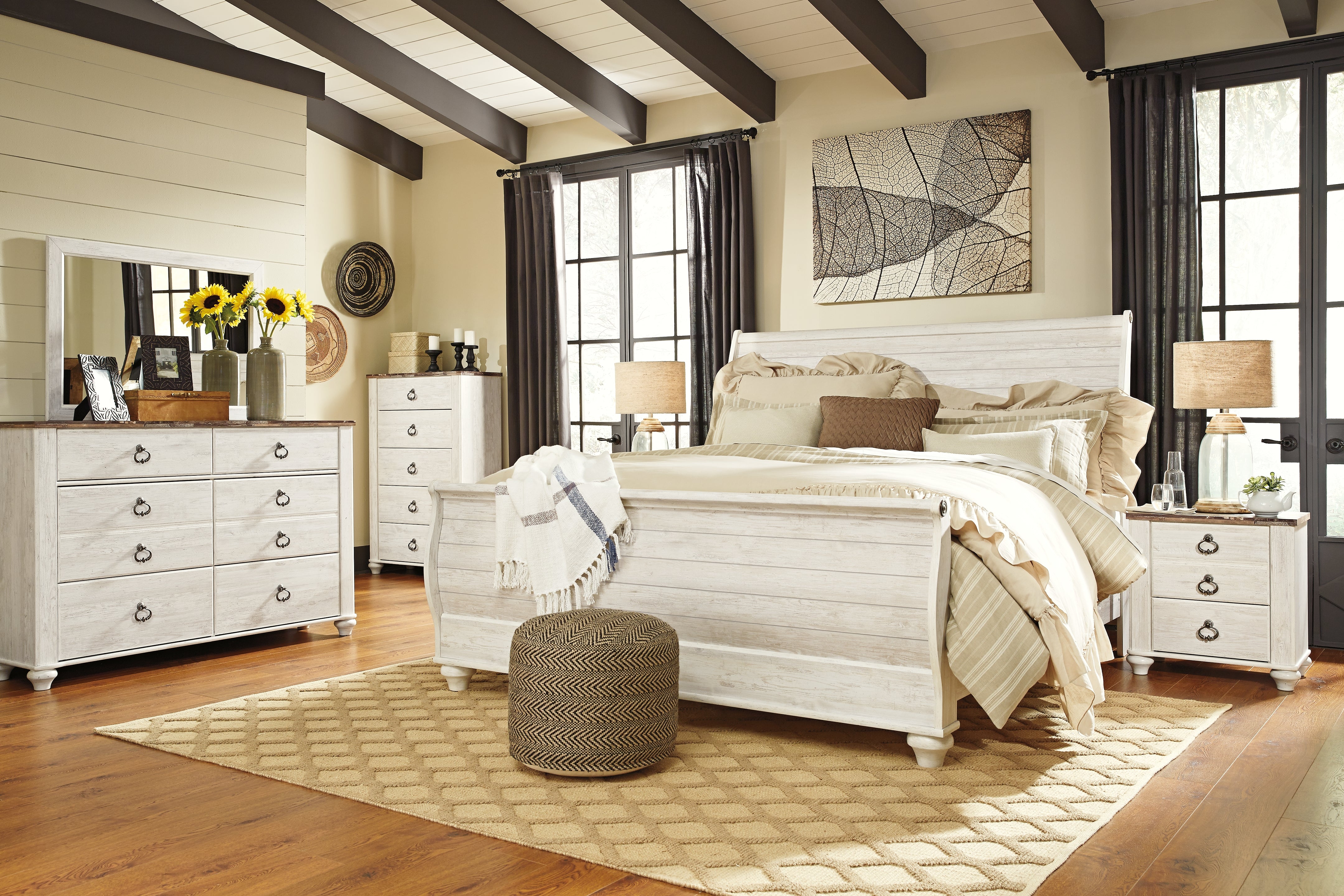 Furniture City Laplace - Ashley Furniture - Willowton Bedroom - Five Drawer Chest / Whitewash - B267-46