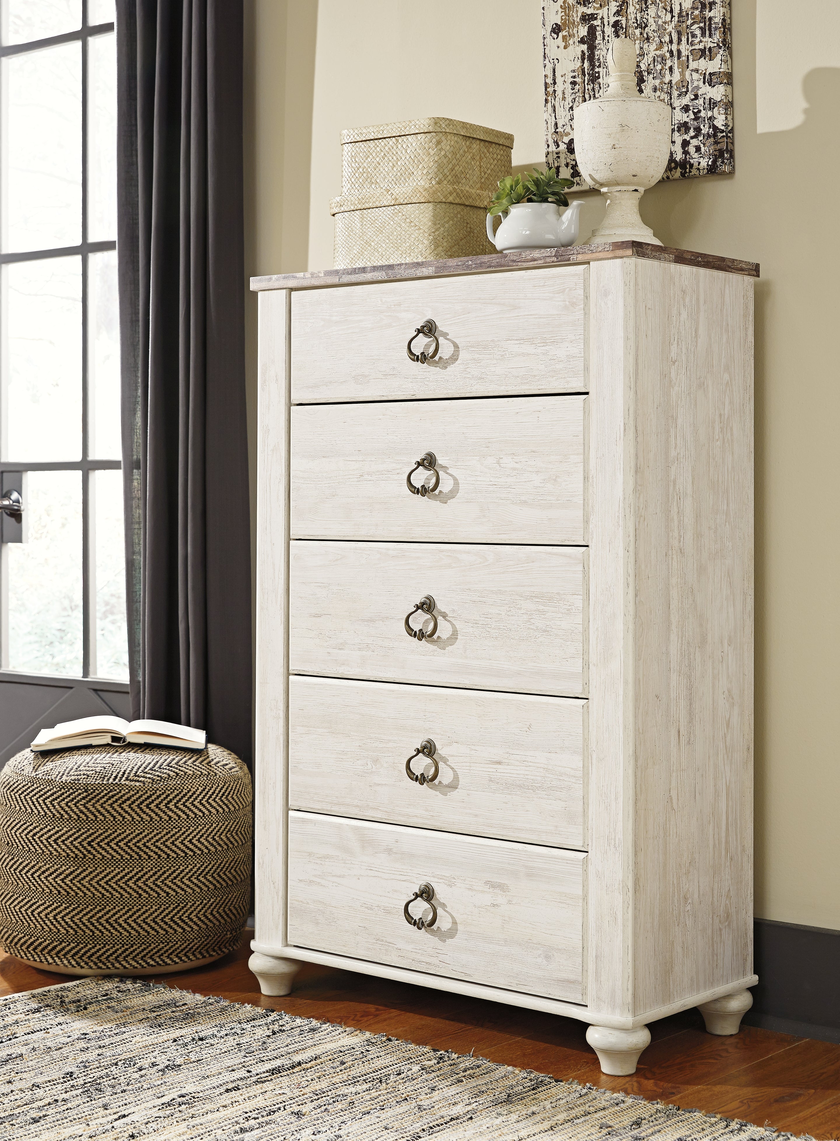 Furniture City Laplace - Ashley Furniture - Willowton Bedroom - Five Drawer Chest / Whitewash - B267-46