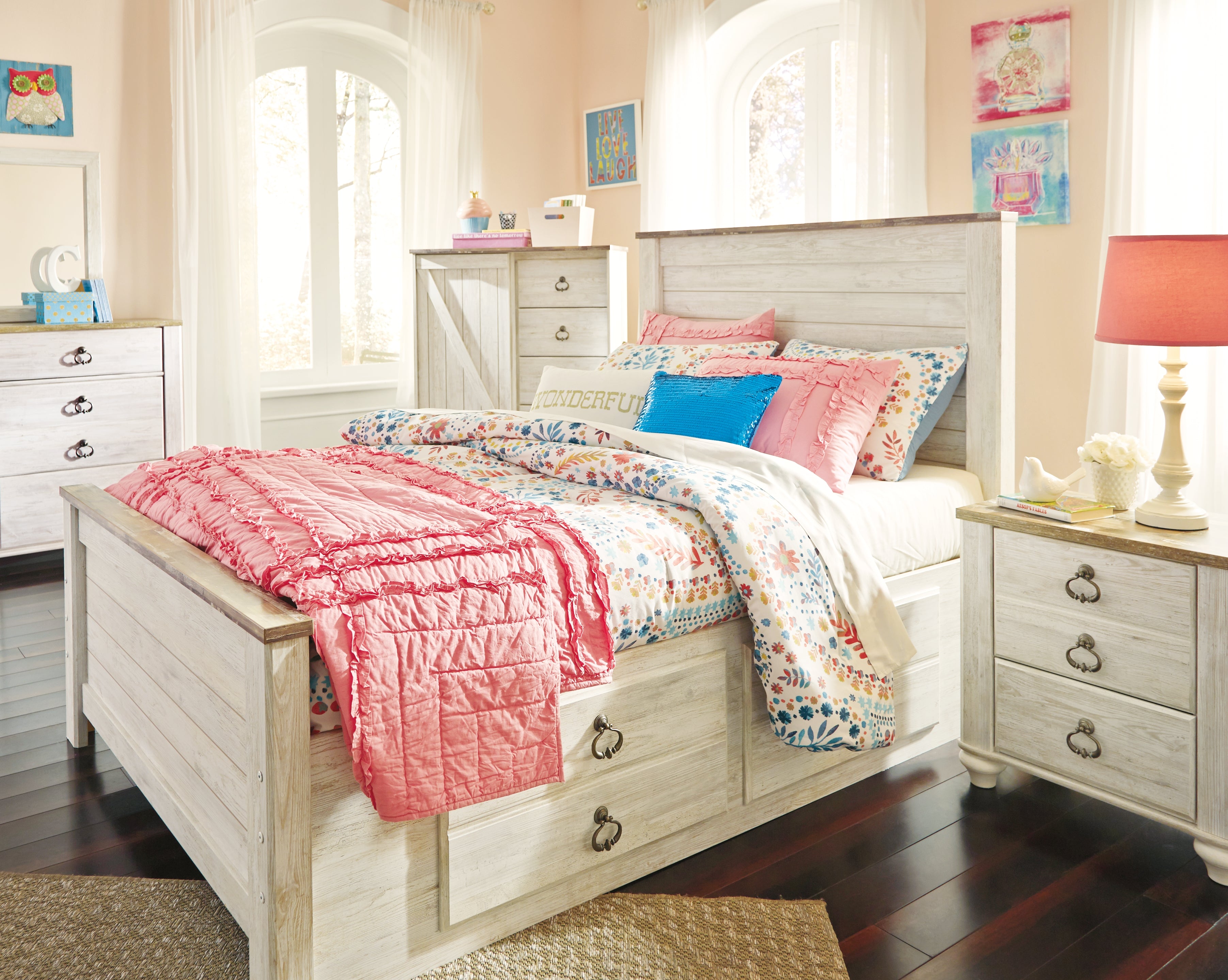 Furniture City Laplace - Ashley Furniture - Willowton Bedroom - Full Panel Bed with 2 Storage Drawers / Whitewash - B267B22