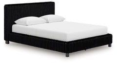 Zuraleus Queen Upholstered Bed