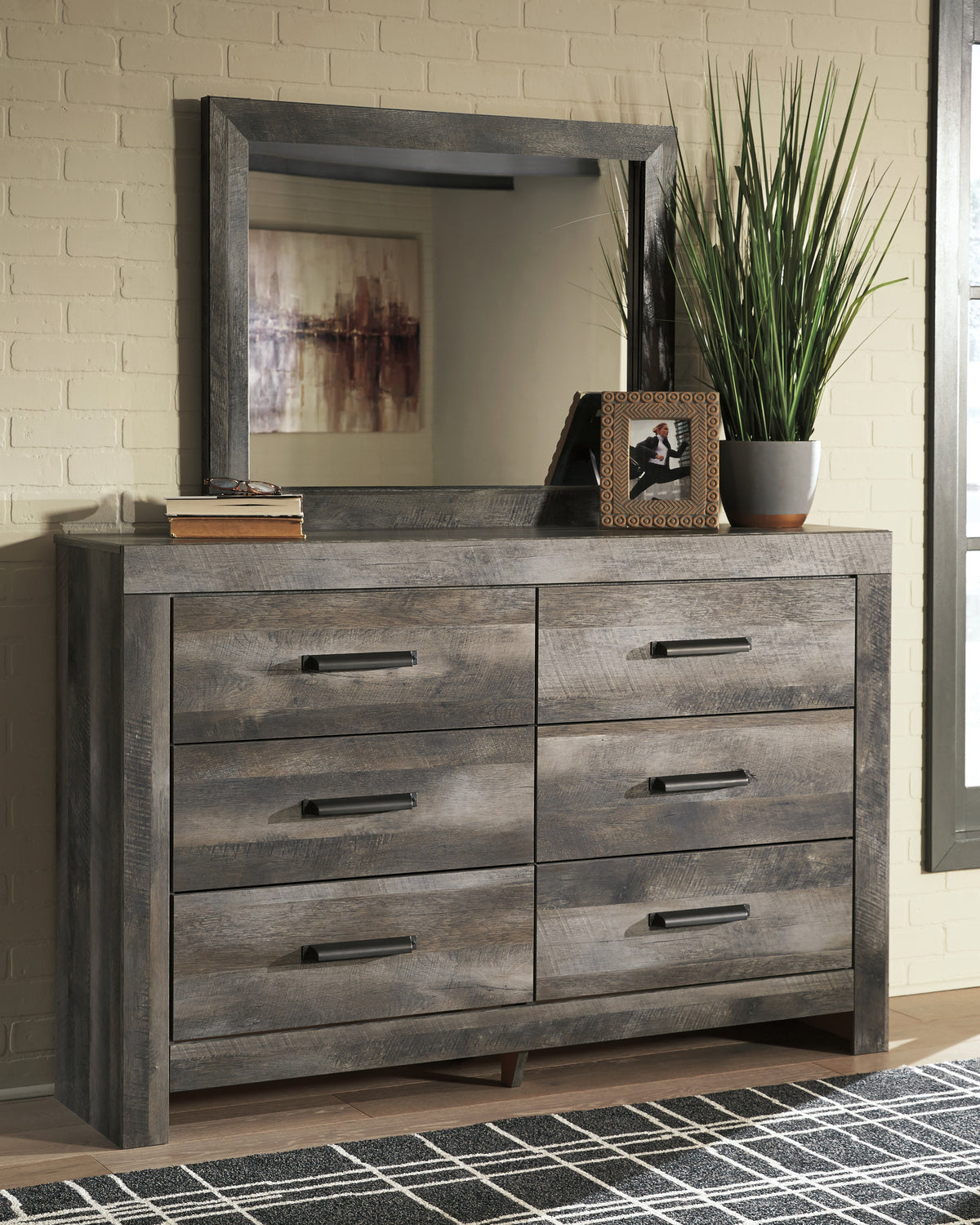 Furniture City Laplace - Ashley Furniture - Wynnlow Dresser and Mirror - Dresser and Mirror - B440B1