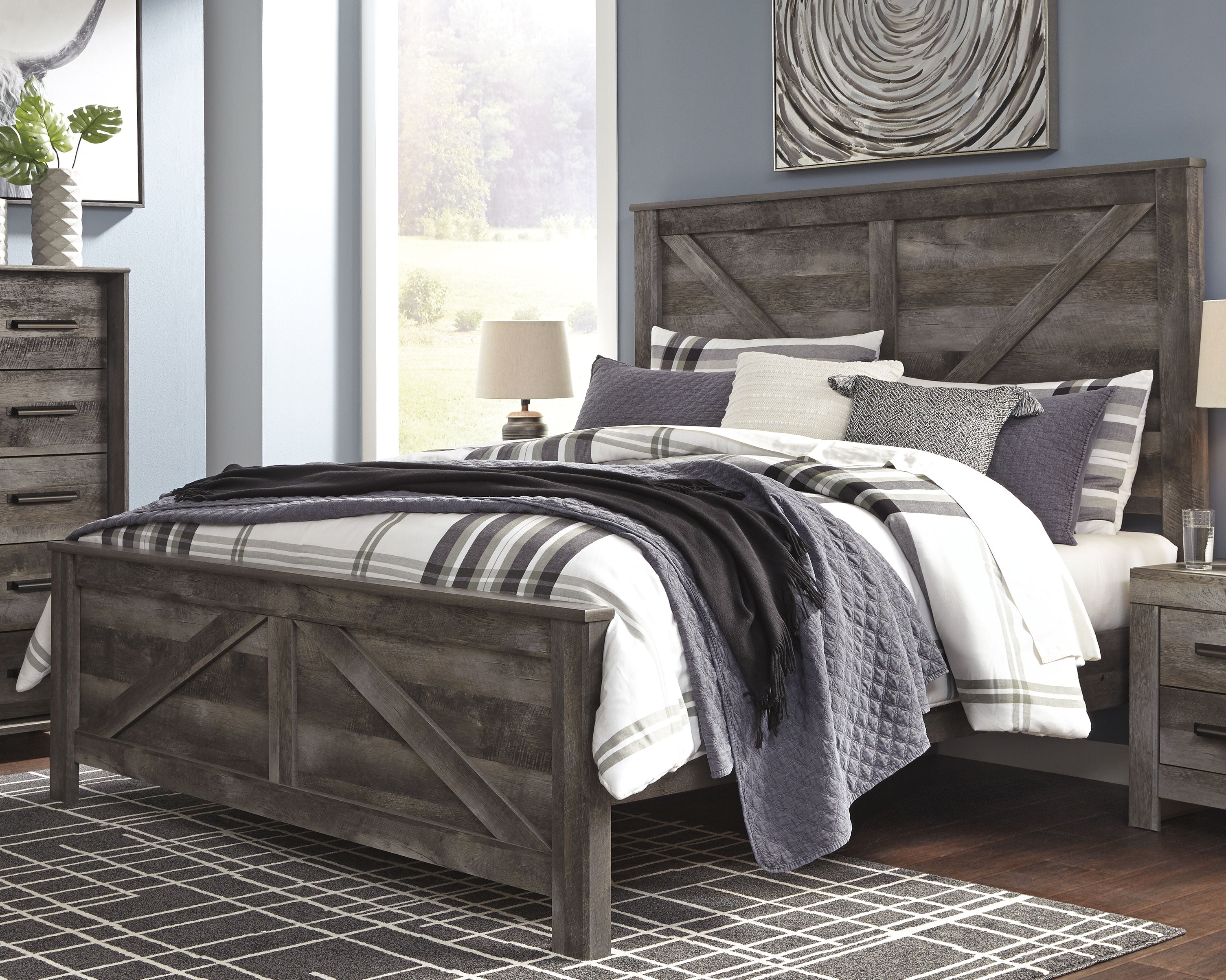 Furniture City Laplace - Ashley Furniture - Wynnlow Bedroom - King Crossbuck Panel Bed - B440B11