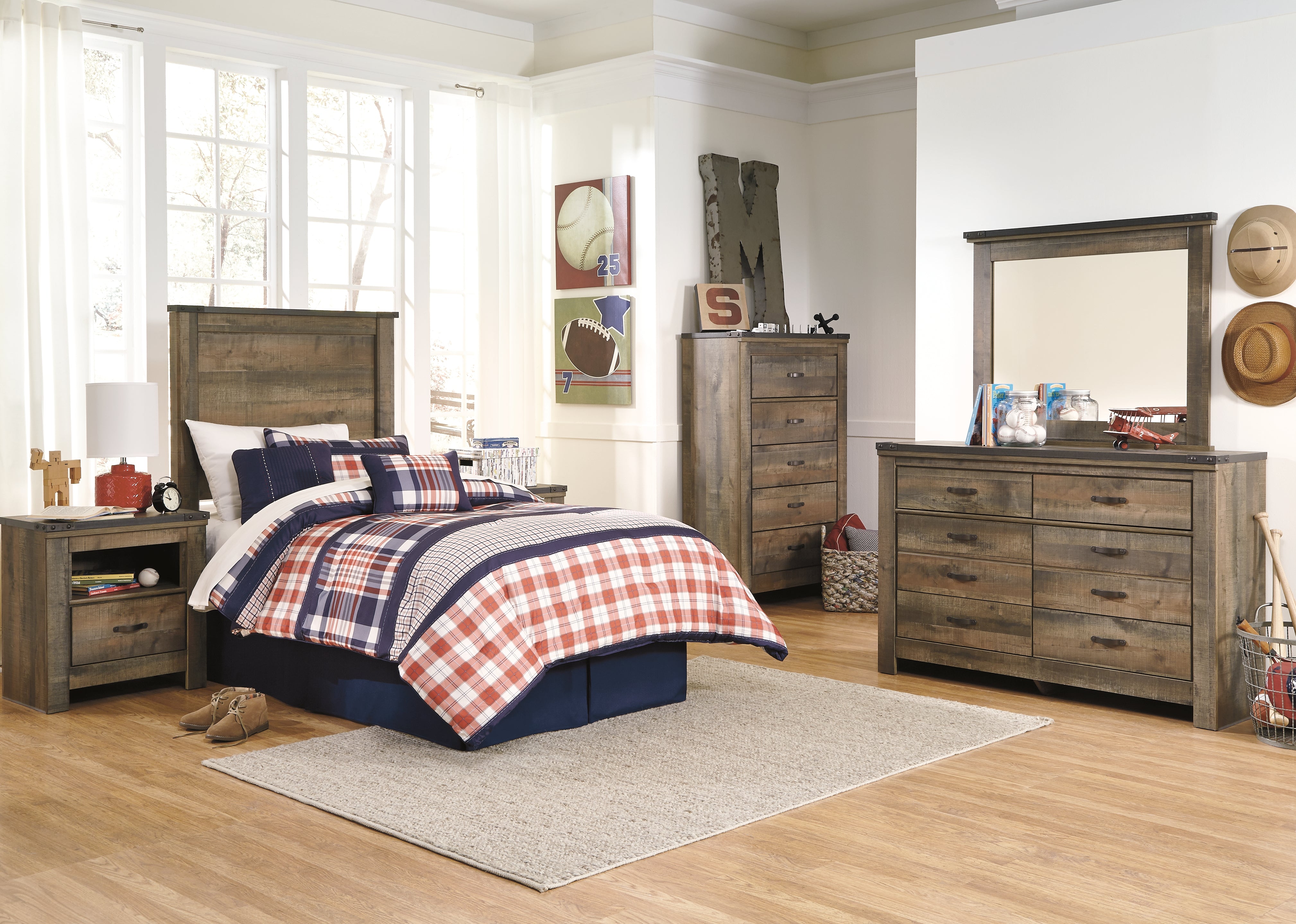 Furniture City Laplace - Ashley Furniture - Trinell Bedroom - Five Drawer Chest / Brown - B446-46