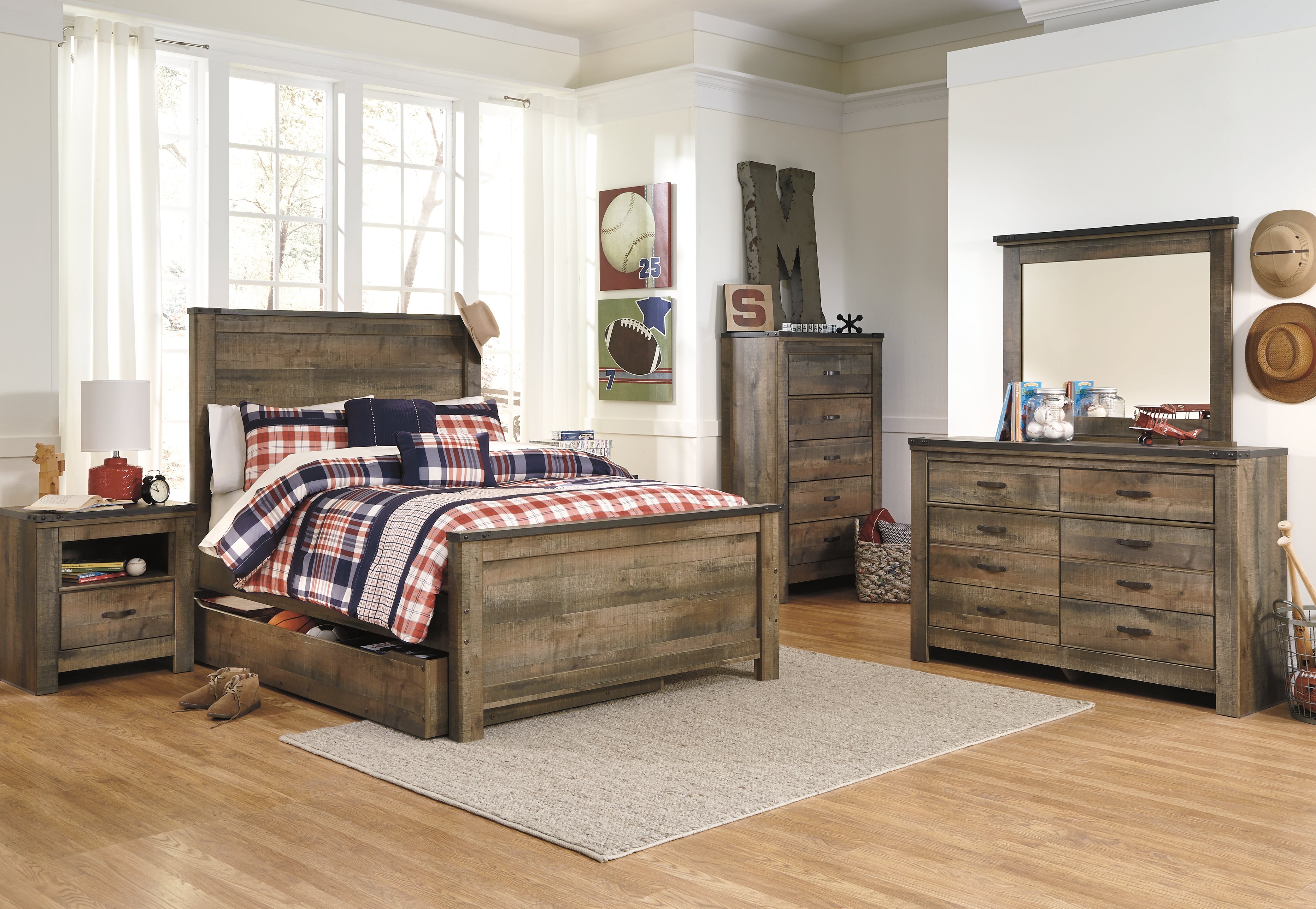 Furniture City Laplace - Ashley Furniture - Trinell Bedroom - Five Drawer Chest / Brown - B446-46