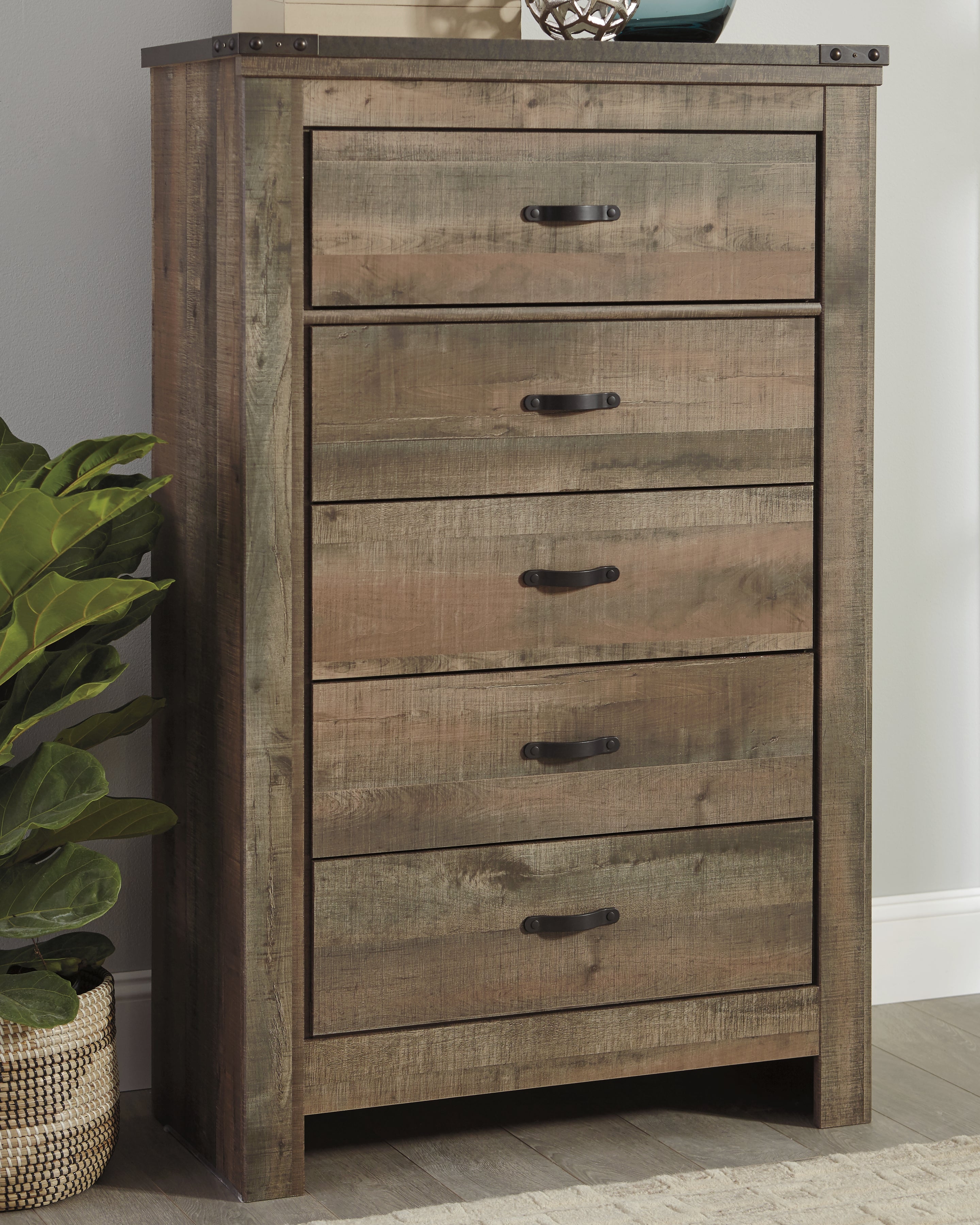 Furniture City Laplace - Ashley Furniture - Trinell Bedroom - Five Drawer Chest / Brown - B446-46