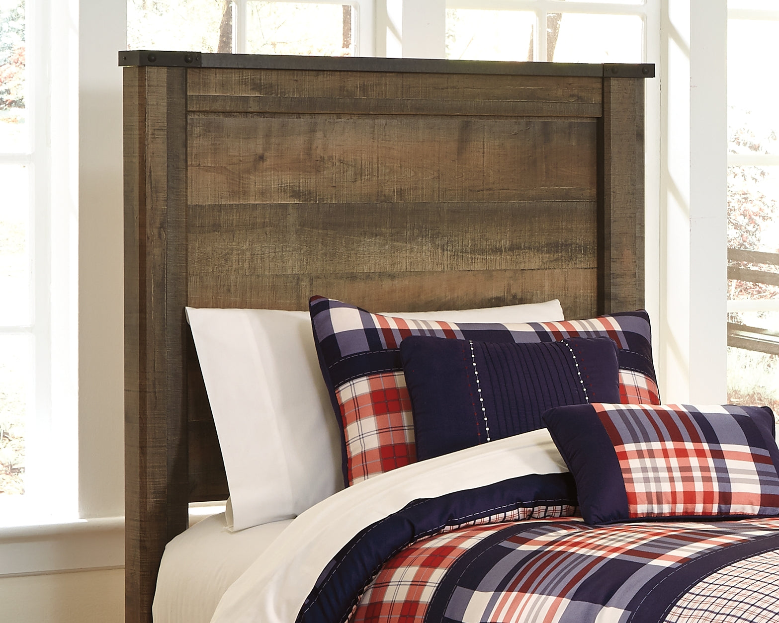 Furniture City Laplace - Ashley Furniture - Trinell Bedroom - Twin Panel Bed with 1 Large Storage Drawer / Brown - B446B8