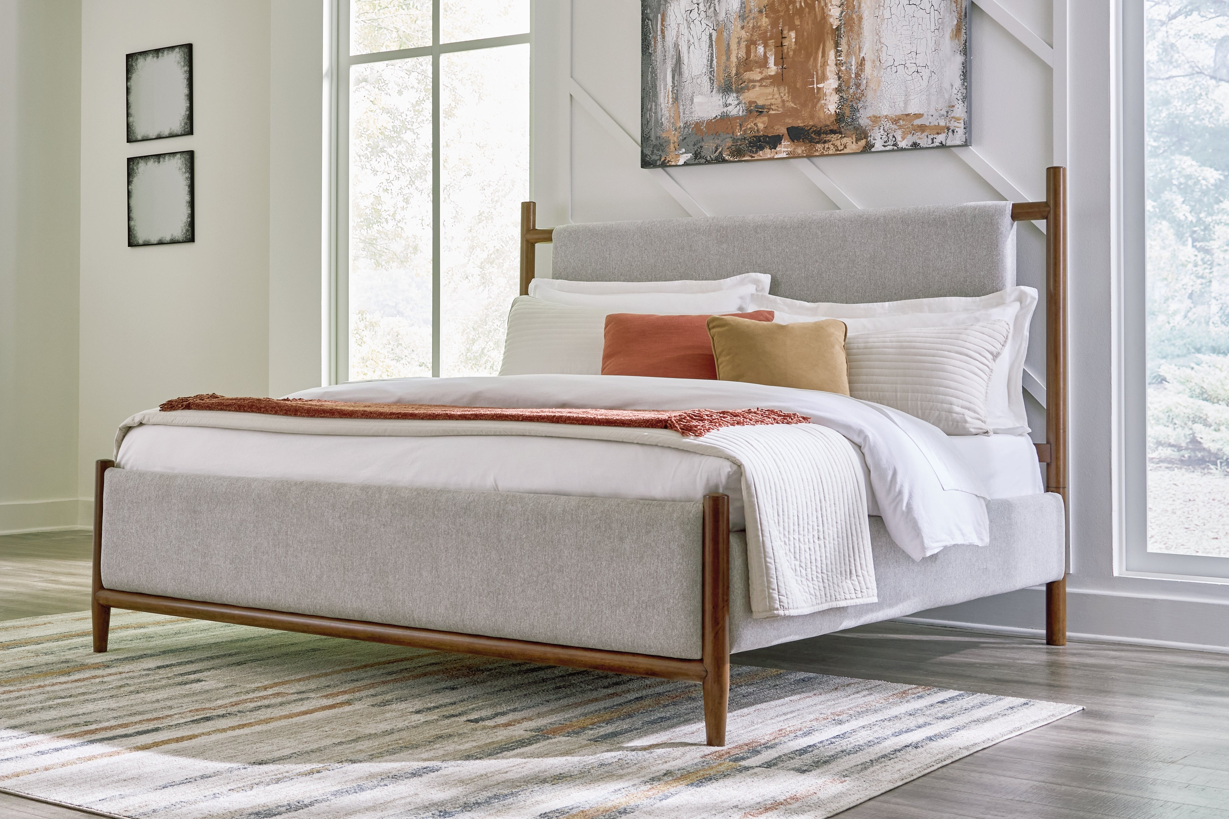 Furniture City Laplace - Ashley Furniture - Lyncott Bedroom - Queen Upholstered Panel Bed - B615B2