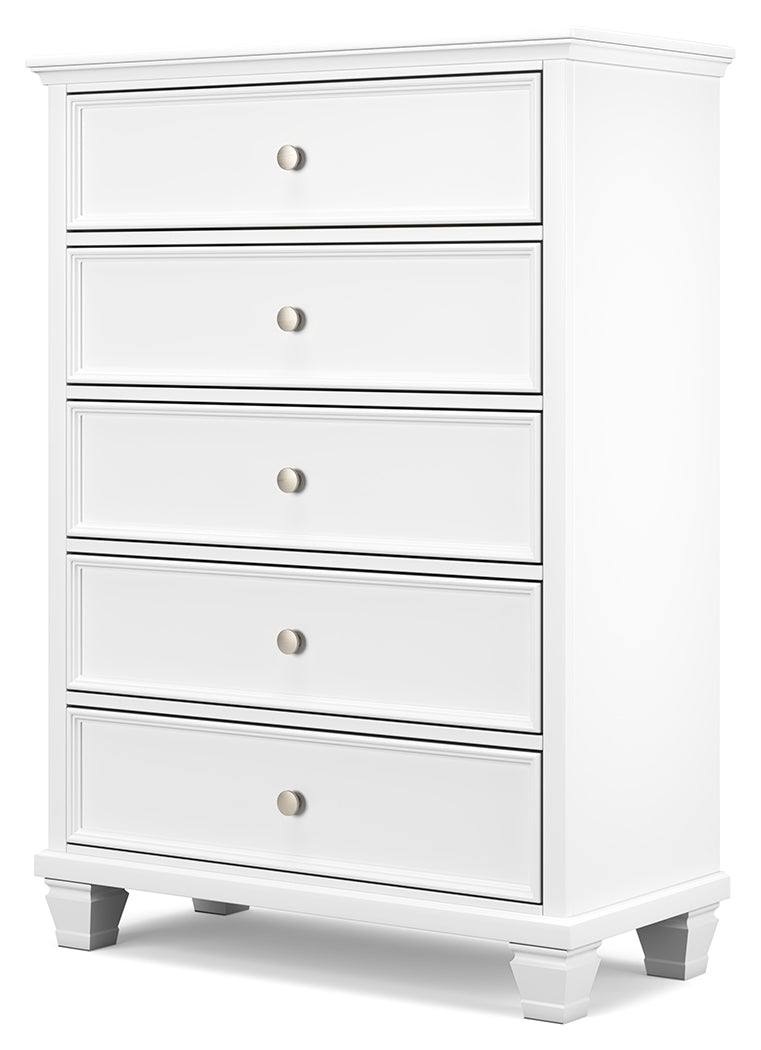 Furniture City Laplace - Ashley Furniture - Fortman Bedroom - Five Drawer Chest / White - B680-46
