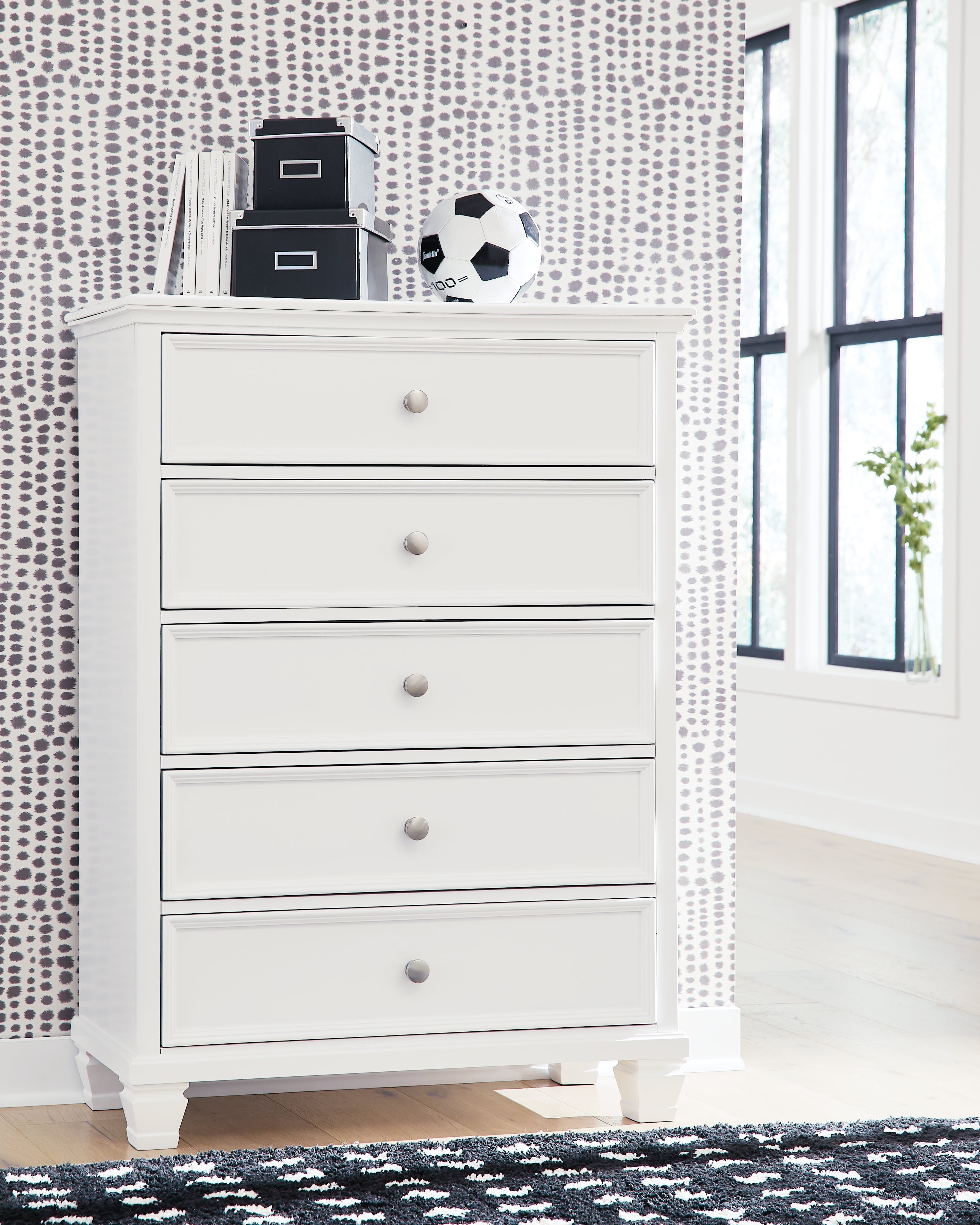 Furniture City Laplace - Ashley Furniture - Fortman Bedroom - Five Drawer Chest / White - B680-46