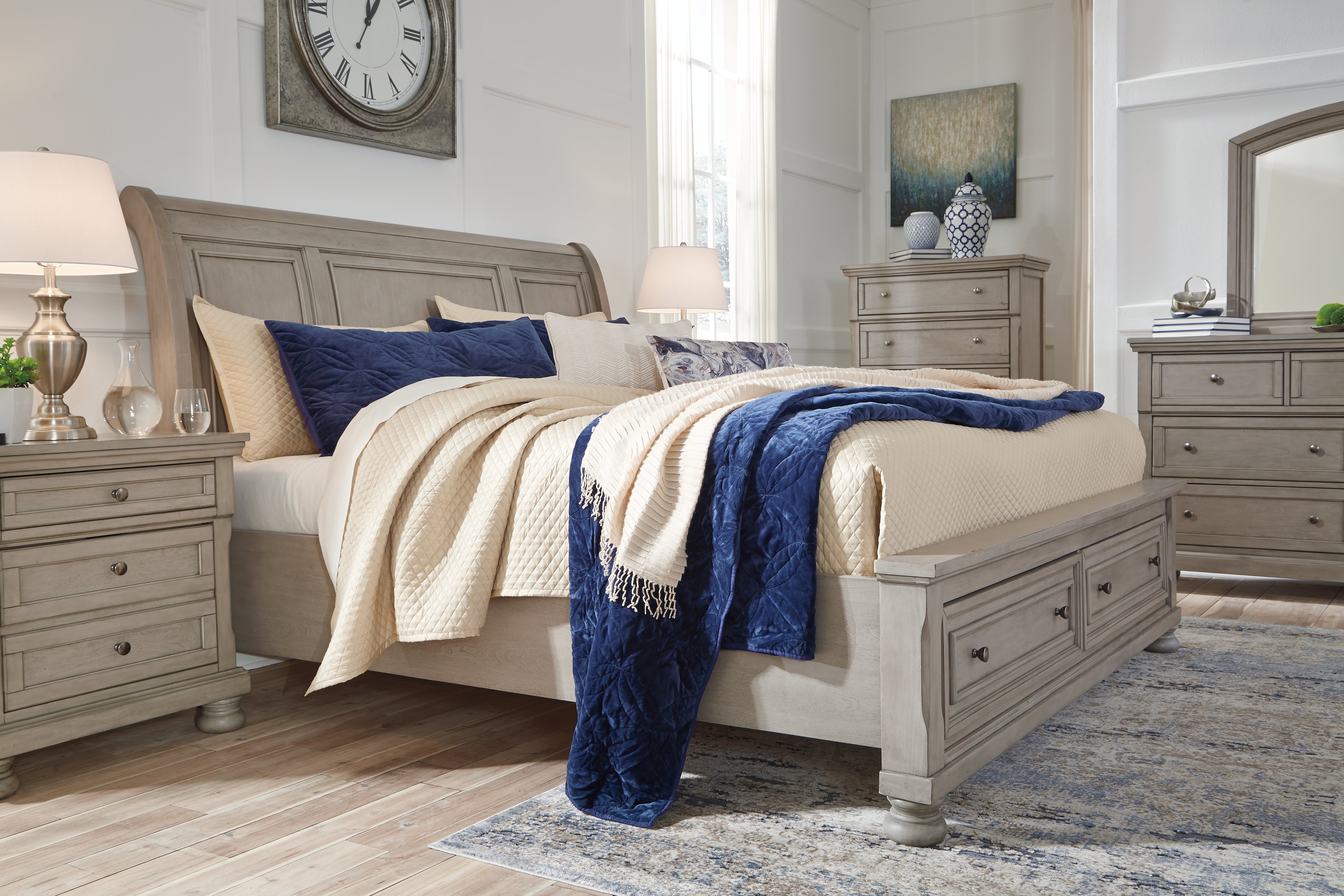 Furniture City Laplace - Ashley Furniture - Lettner Bedroom - Queen Sleigh Bed with 2 Storage Drawers / Light Gray - B733B3