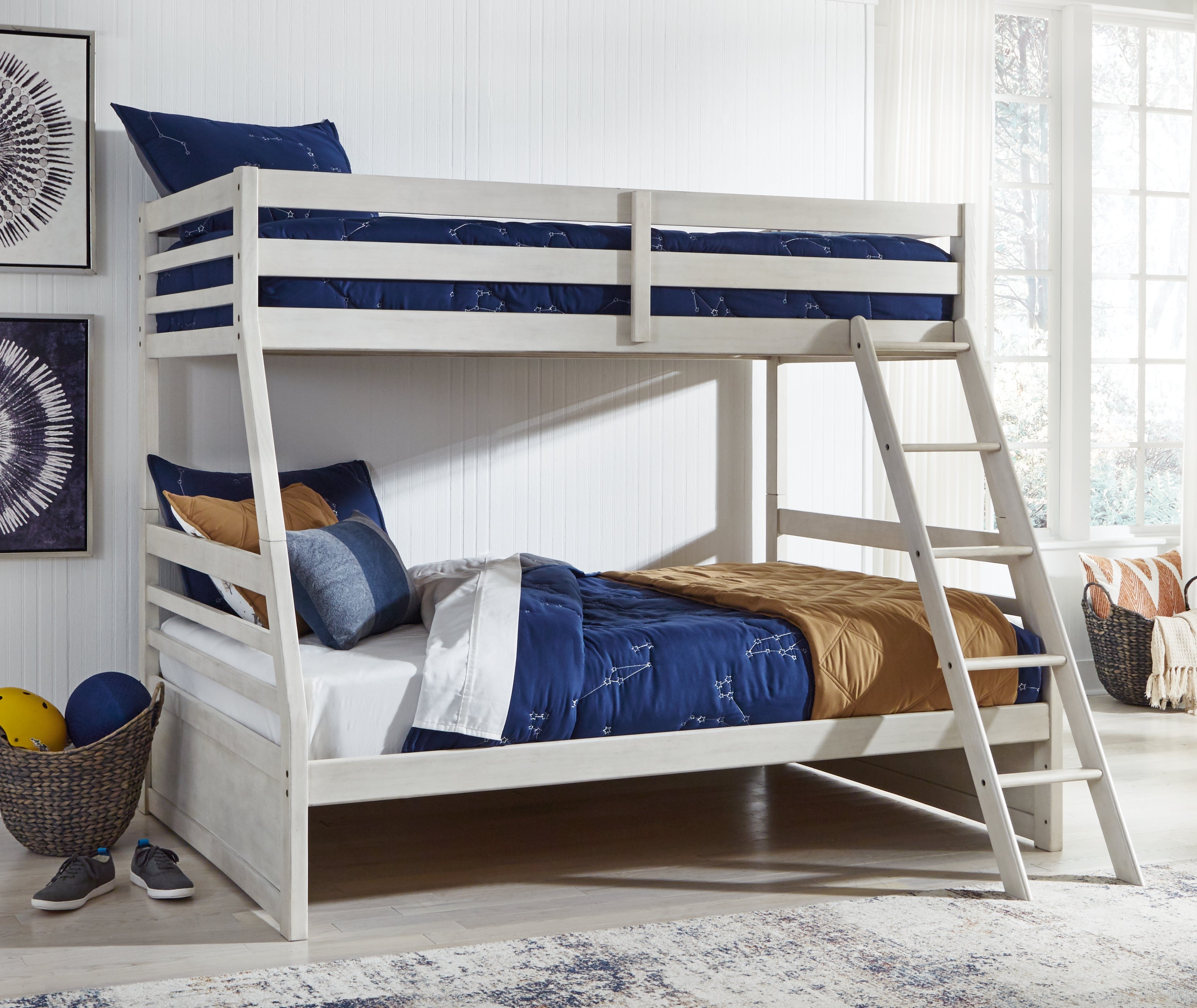 Furniture City Laplace - Ashley Furniture - Robbinsdale Bedroom - Twin over Full Bunk Bed - B742B17