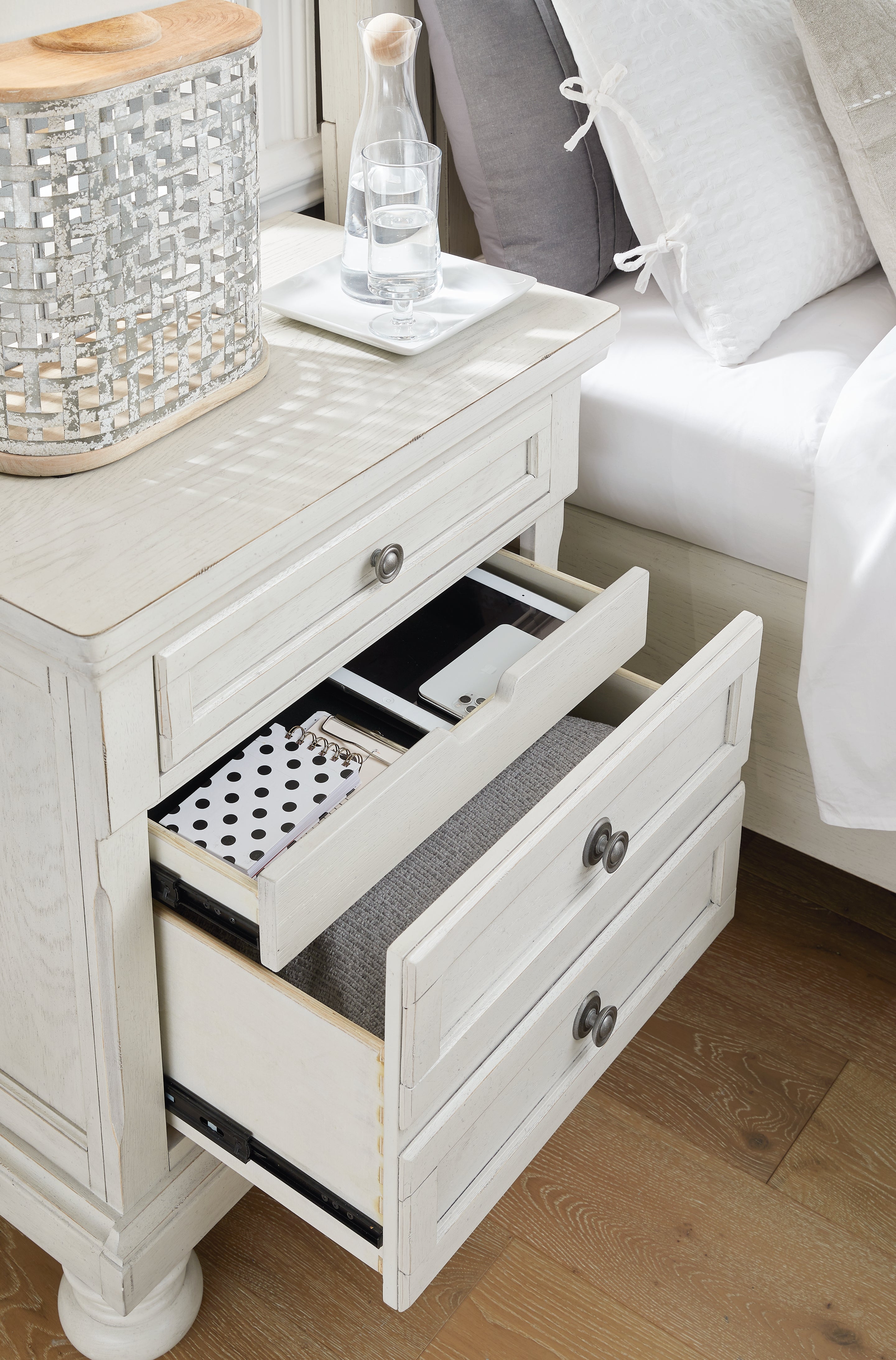 Furniture City Laplace - Ashley Furniture - Robbinsdale Bedroom - Two Drawer Night Stand / Antique White - B742-92