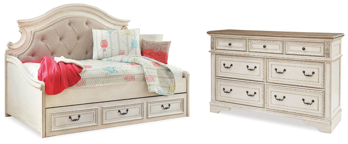 Furniture City Laplace - Ashley Furniture - Realyn Twin Storage Day Bed and Dresser - Twin Storage Day Bed and Dresser - B743B43