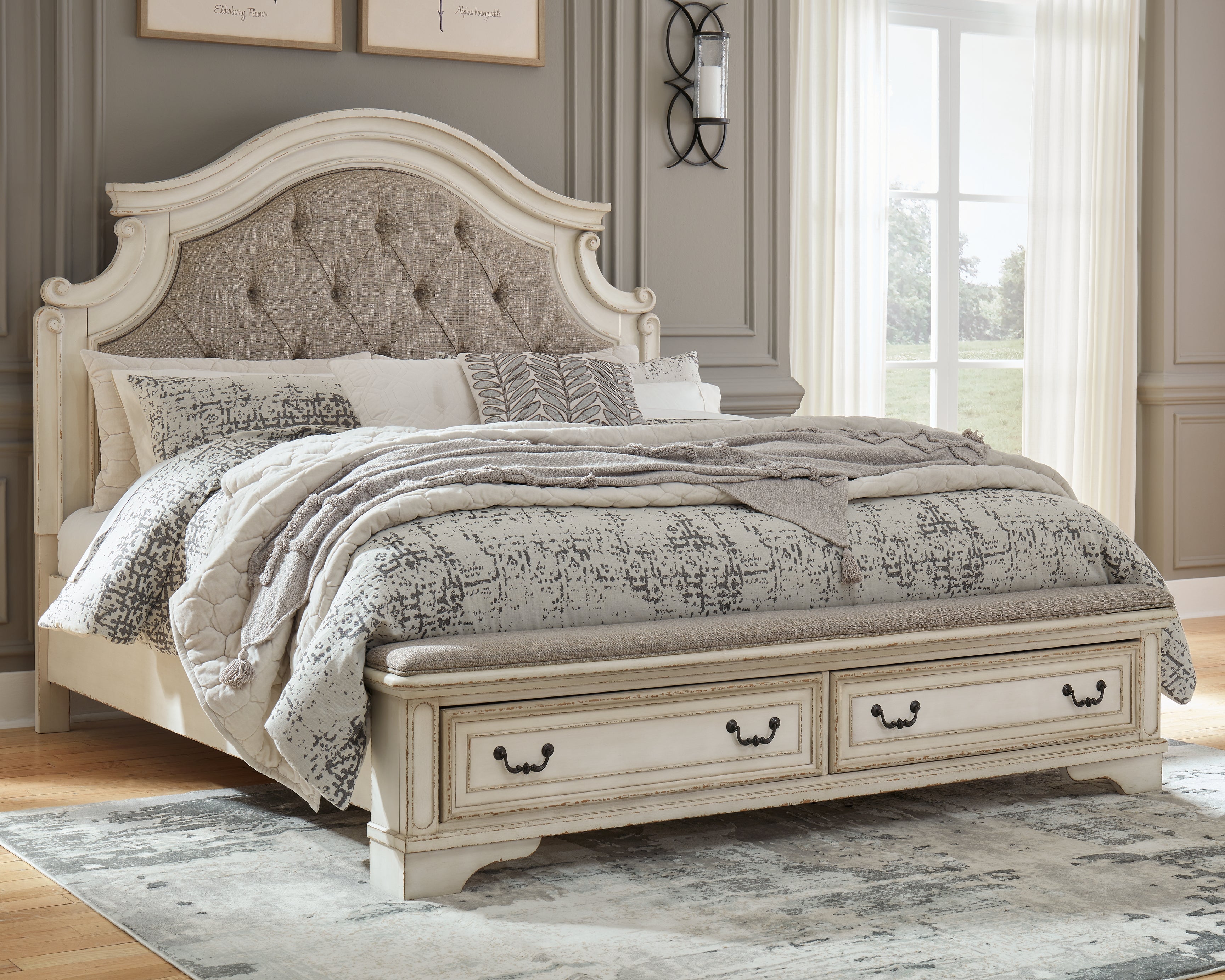 Furniture City Laplace - Ashley Furniture - Realyn Bedroom - California King Upholstered Storage Bed / Two-tone - B743B21