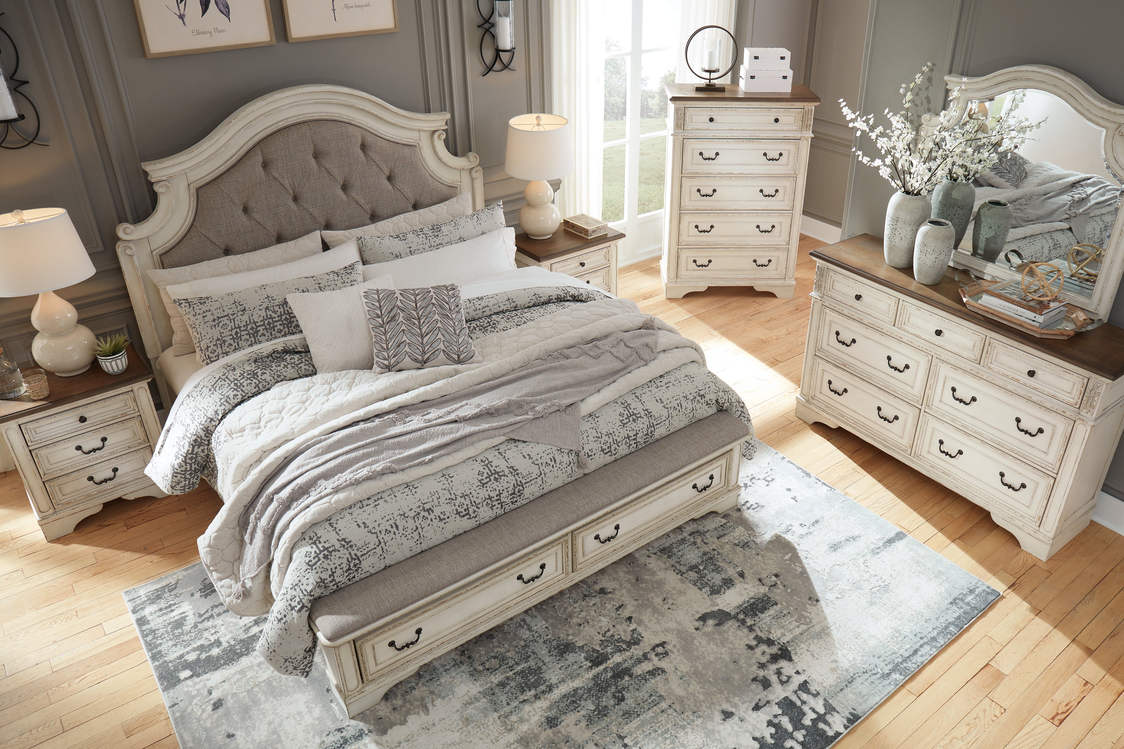 Furniture City Laplace - Ashley Furniture - Realyn Bedroom - King Upholstered Storage Bed / Two-tone - B743B20