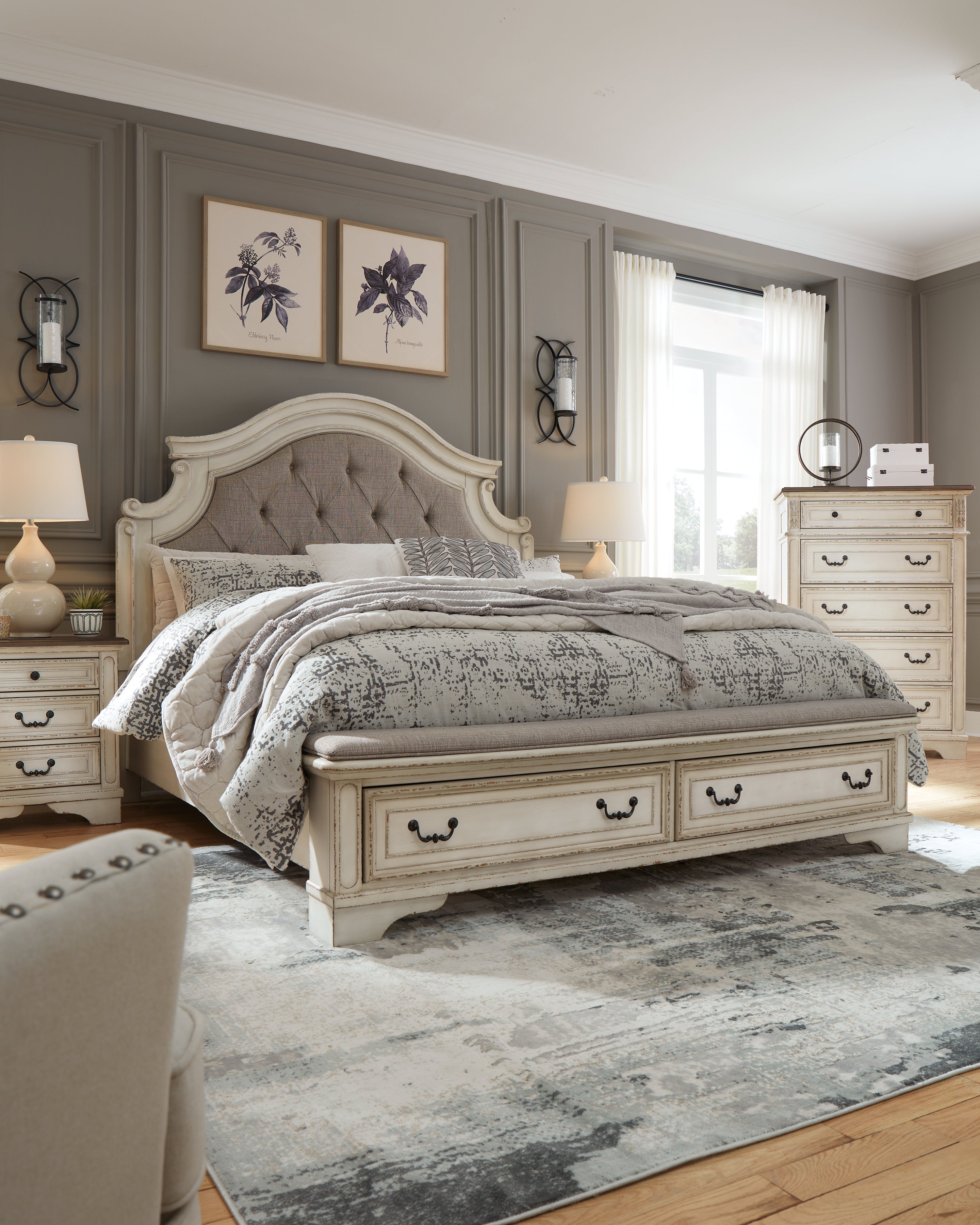 Furniture City Laplace - Ashley Furniture - Realyn Bedroom - California King Upholstered Storage Bed / Two-tone - B743B21