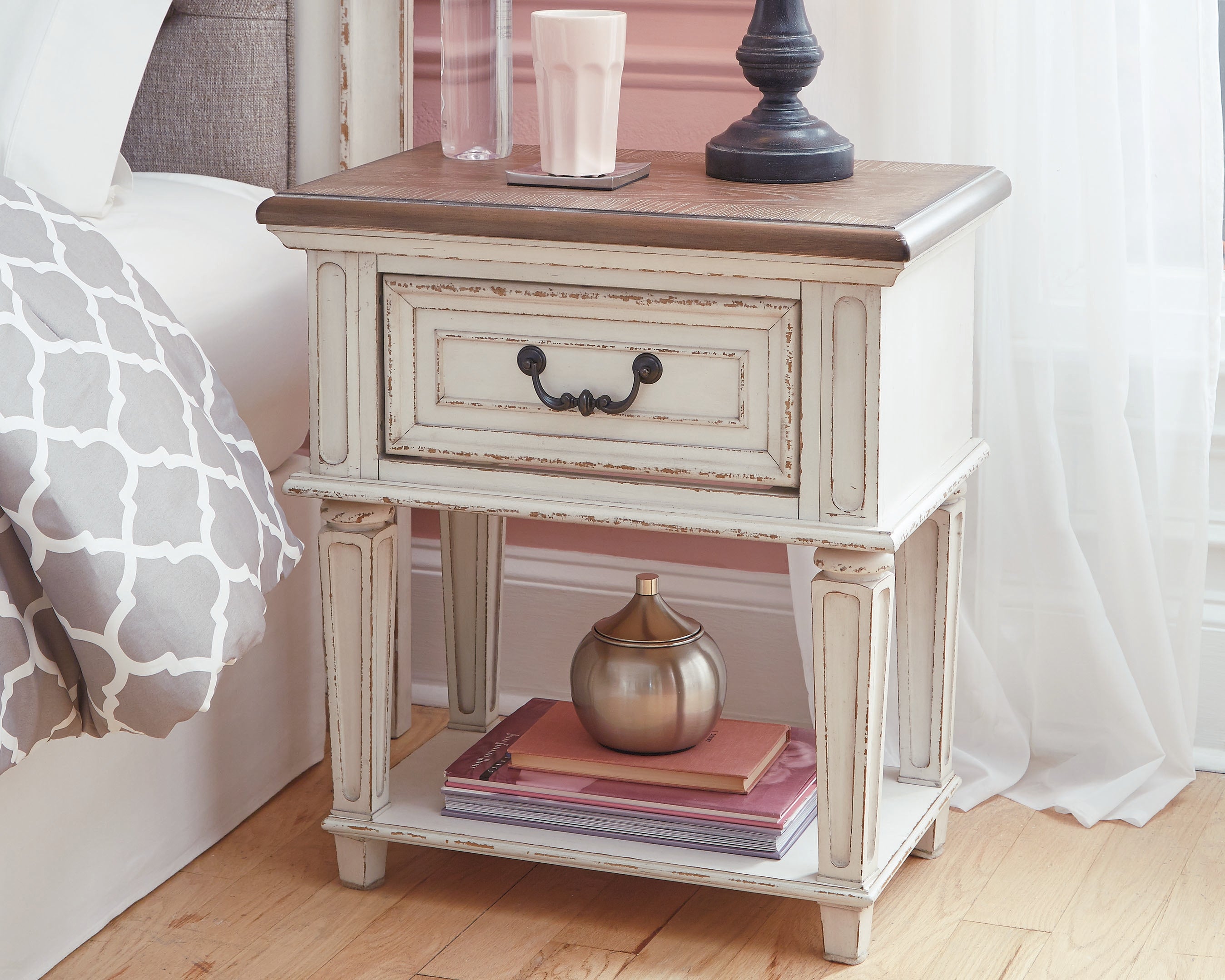 Furniture City Laplace - Ashley Furniture - Realyn Bedroom - One Drawer Night Stand / Chipped White - B743-91