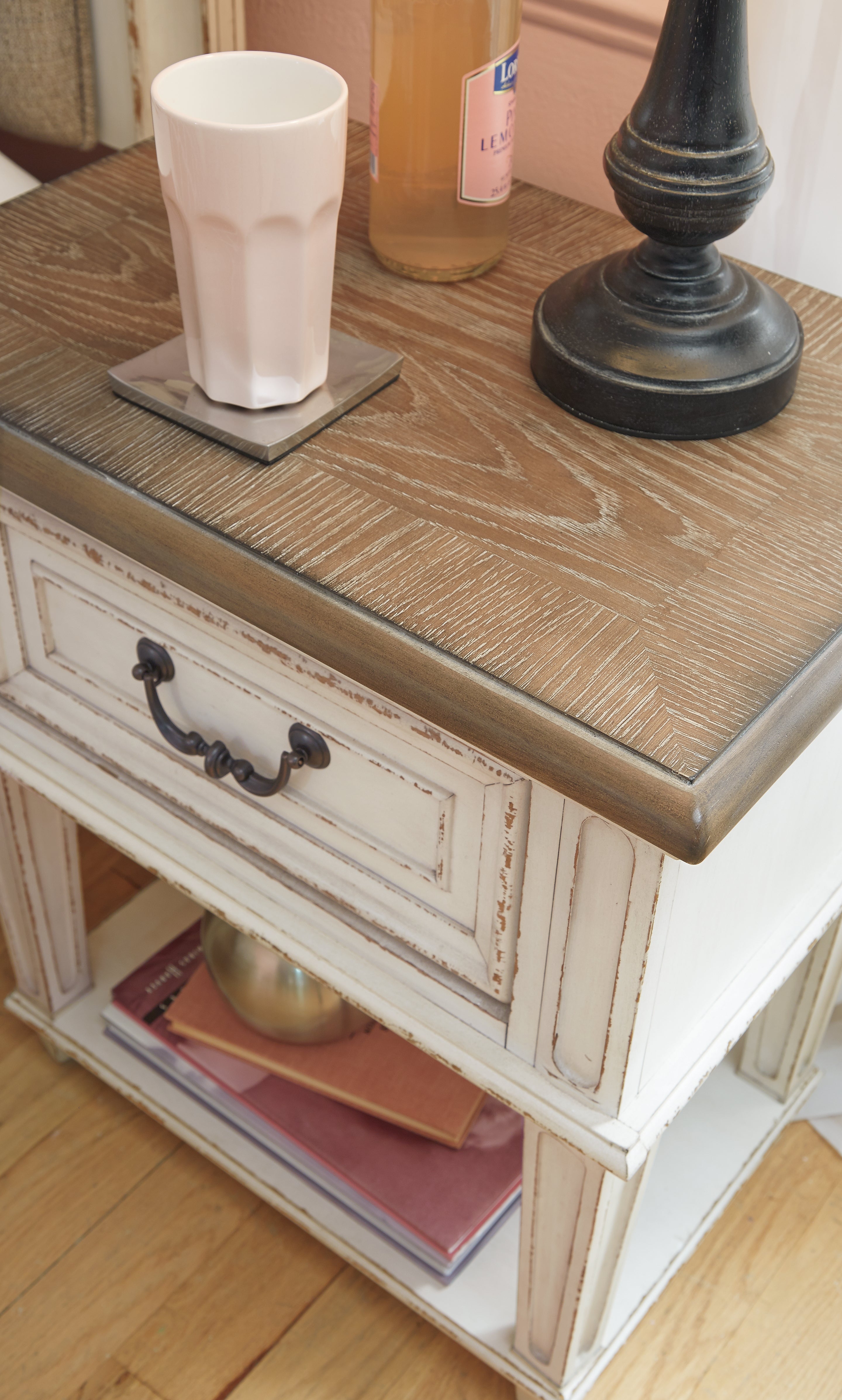 Furniture City Laplace - Ashley Furniture - Realyn Bedroom - One Drawer Night Stand / Chipped White - B743-91