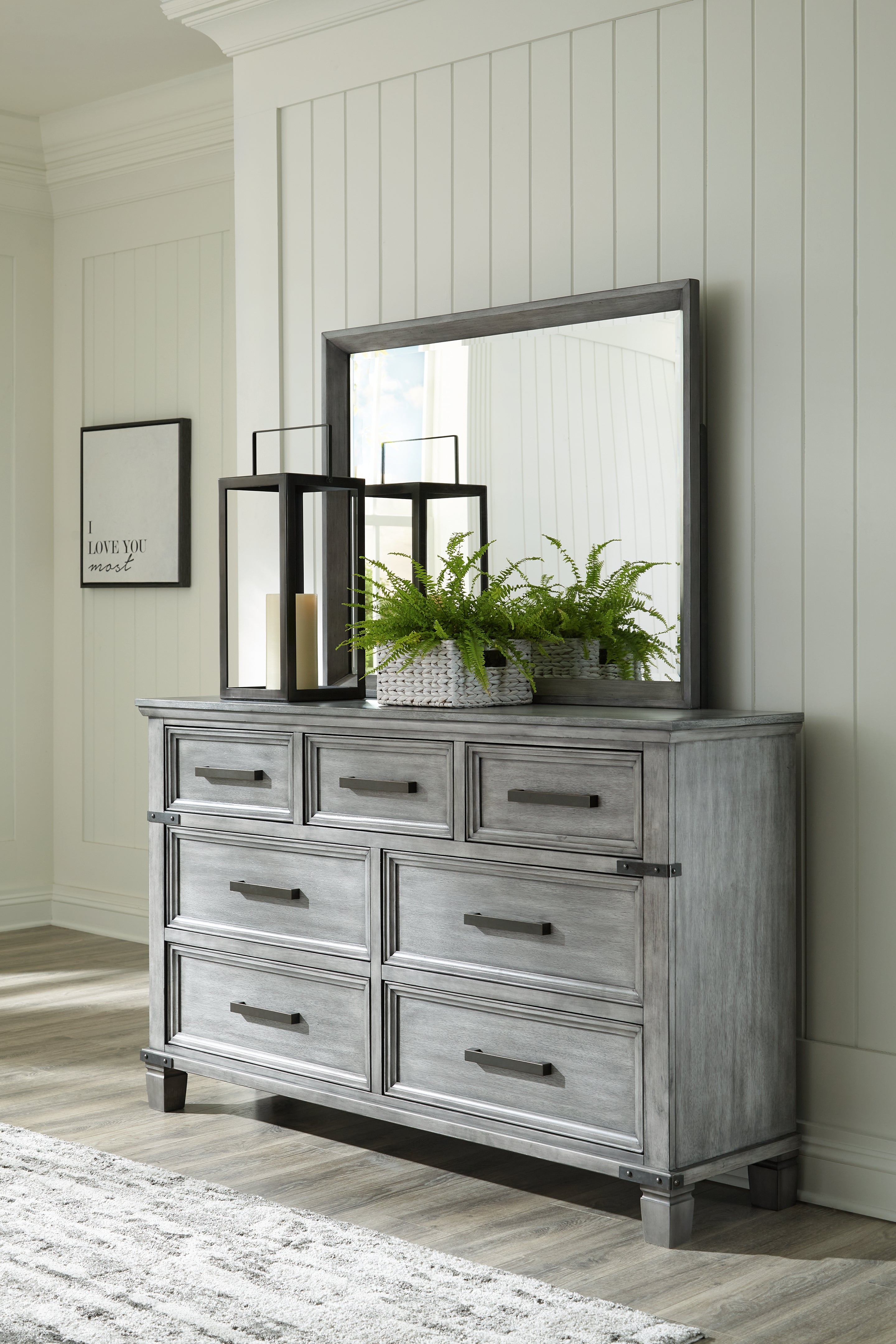 Furniture City Laplace - Ashley Furniture - Russelyn Bedroom - Dresser and Mirror / Gray - B772B1