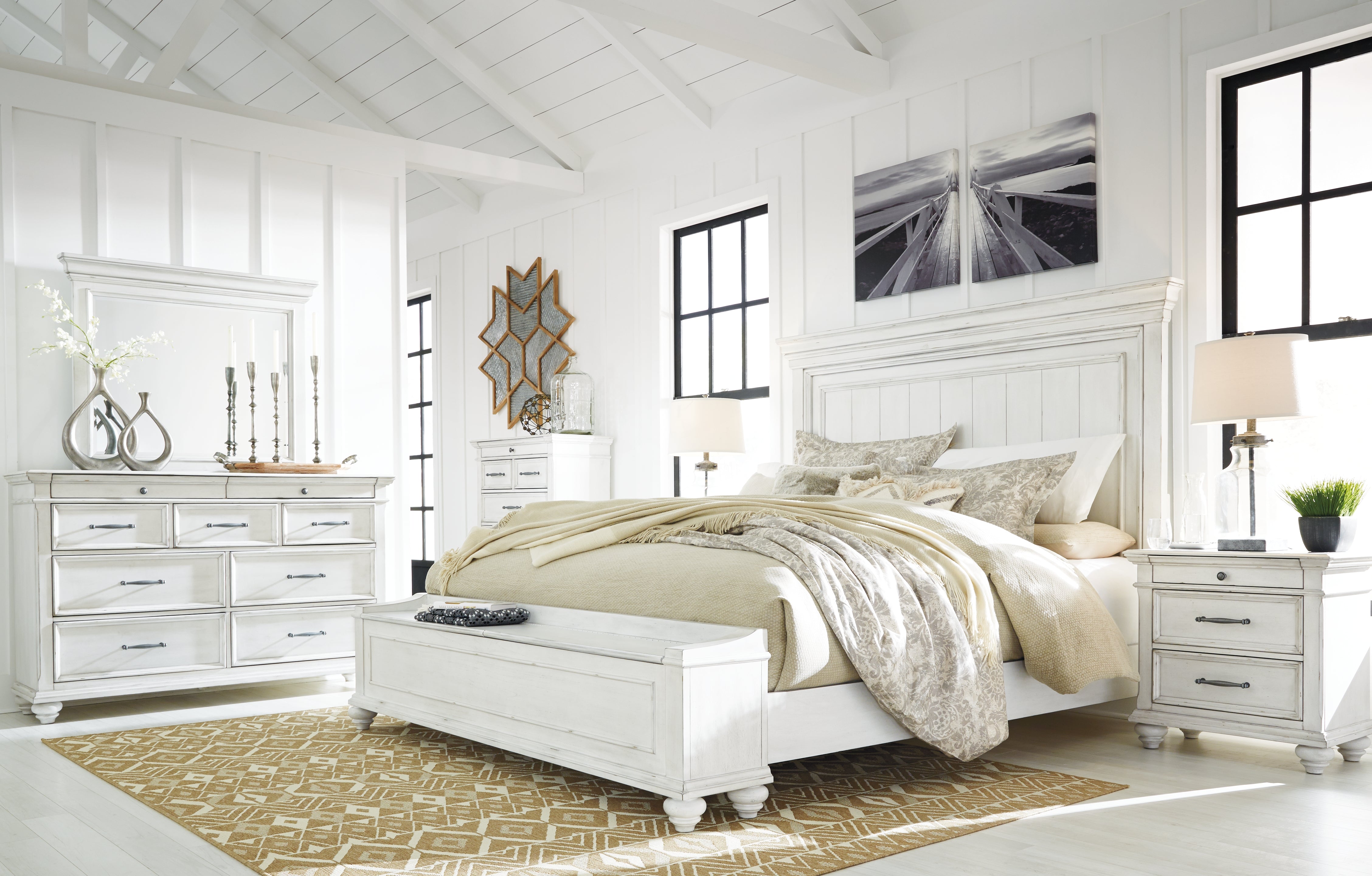 Furniture City Laplace - Ashley Furniture - Kanwyn Bedroom - Queen Panel Bed with Storage Bench / Whitewash - B777B6