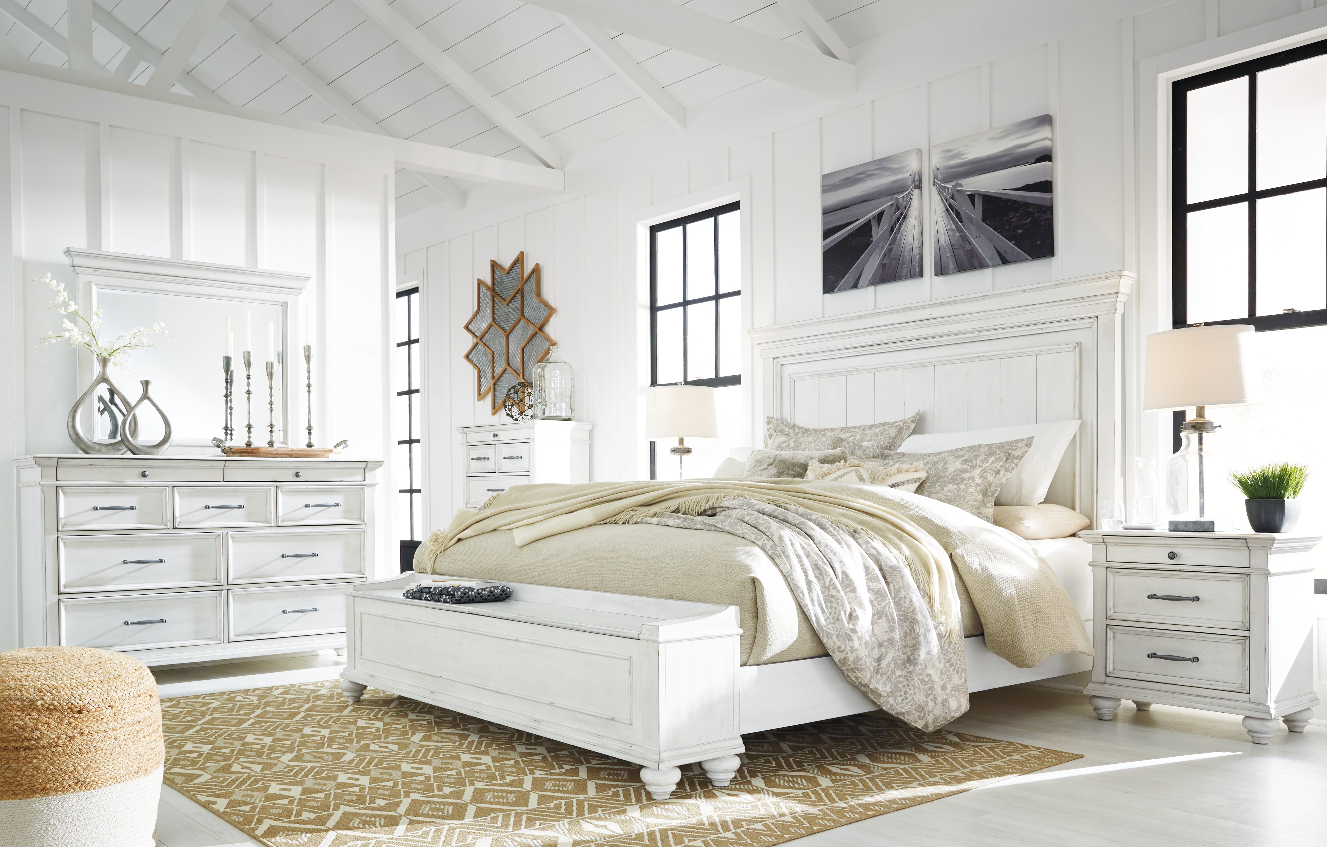 Furniture City Laplace - Ashley Furniture - Kanwyn Bedroom - Queen Panel Bed with Storage Bench / Whitewash - B777B6
