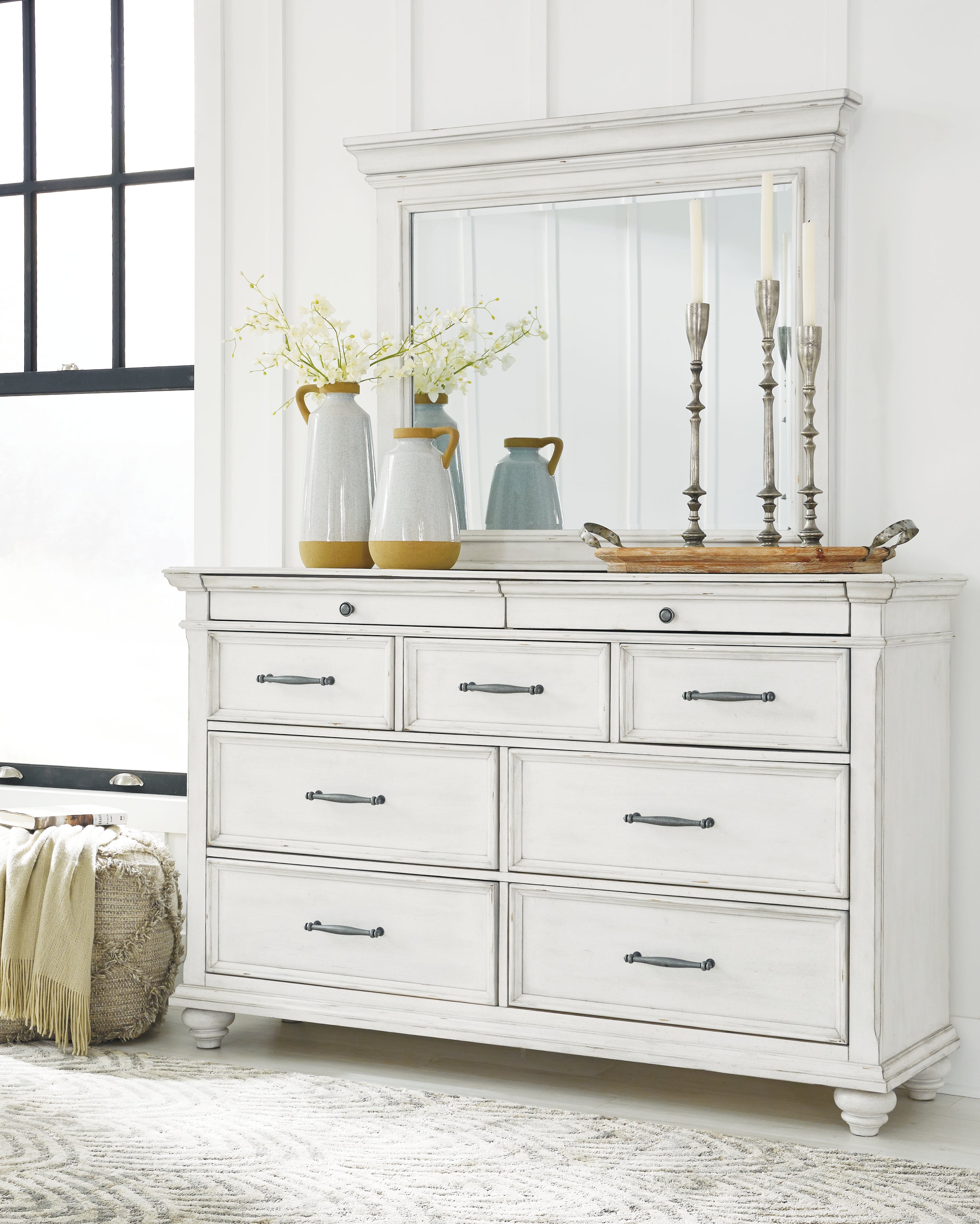 Furniture City Laplace - Ashley Furniture - Kanwyn Bedroom - Dresser and Mirror / Whitewash - B777B1