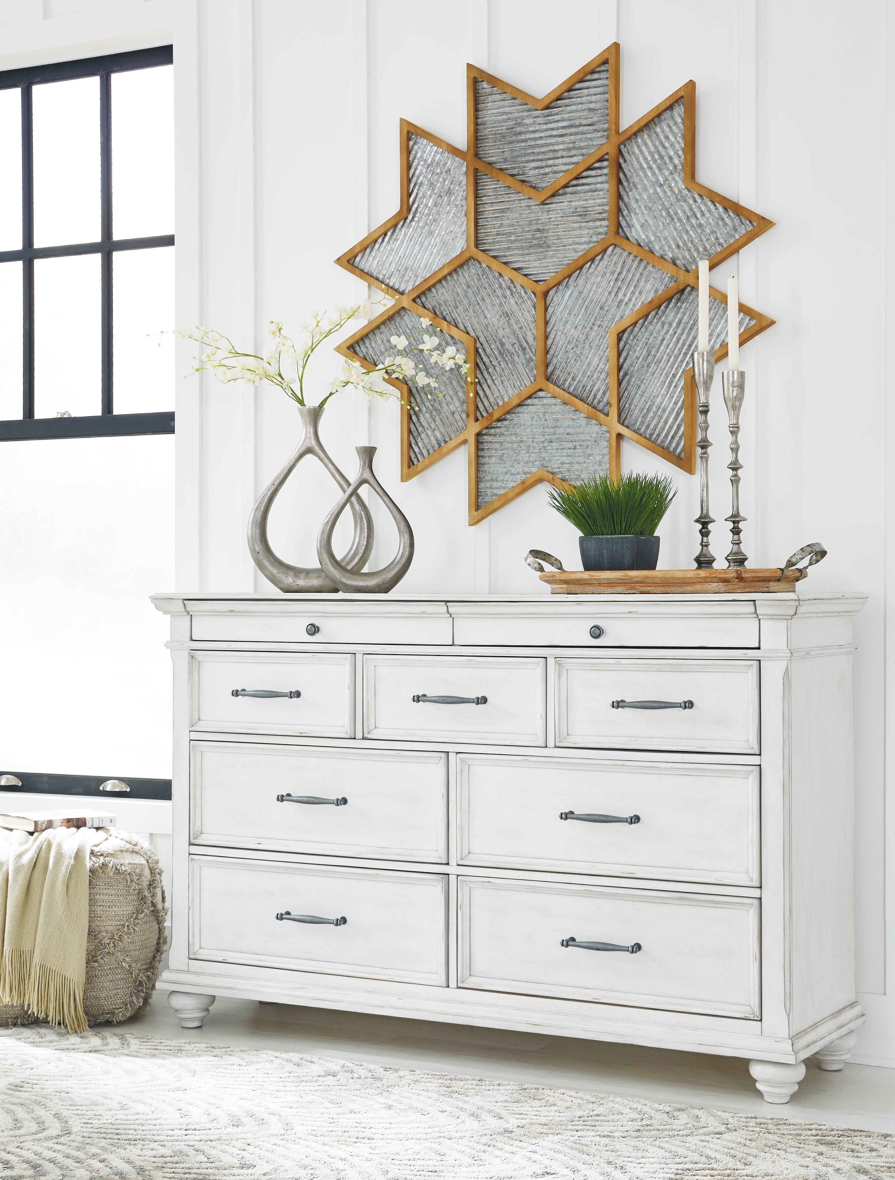 Furniture City Laplace - Ashley Furniture - Kanwyn Bedroom - Dresser / Whitewash - B777-31
