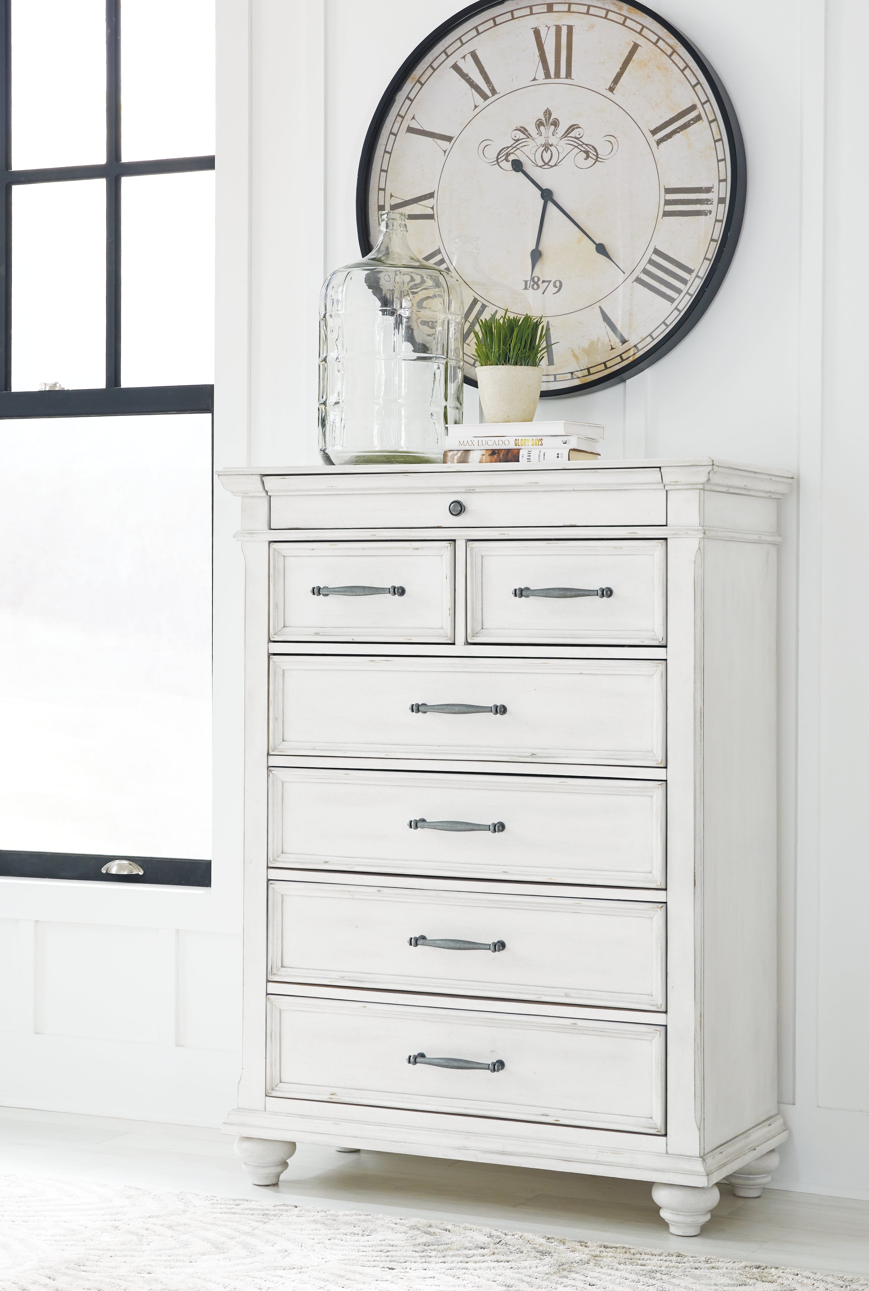 Furniture City Laplace - Ashley Furniture - Kanwyn Bedroom - Chest / Whitewash - B777-46