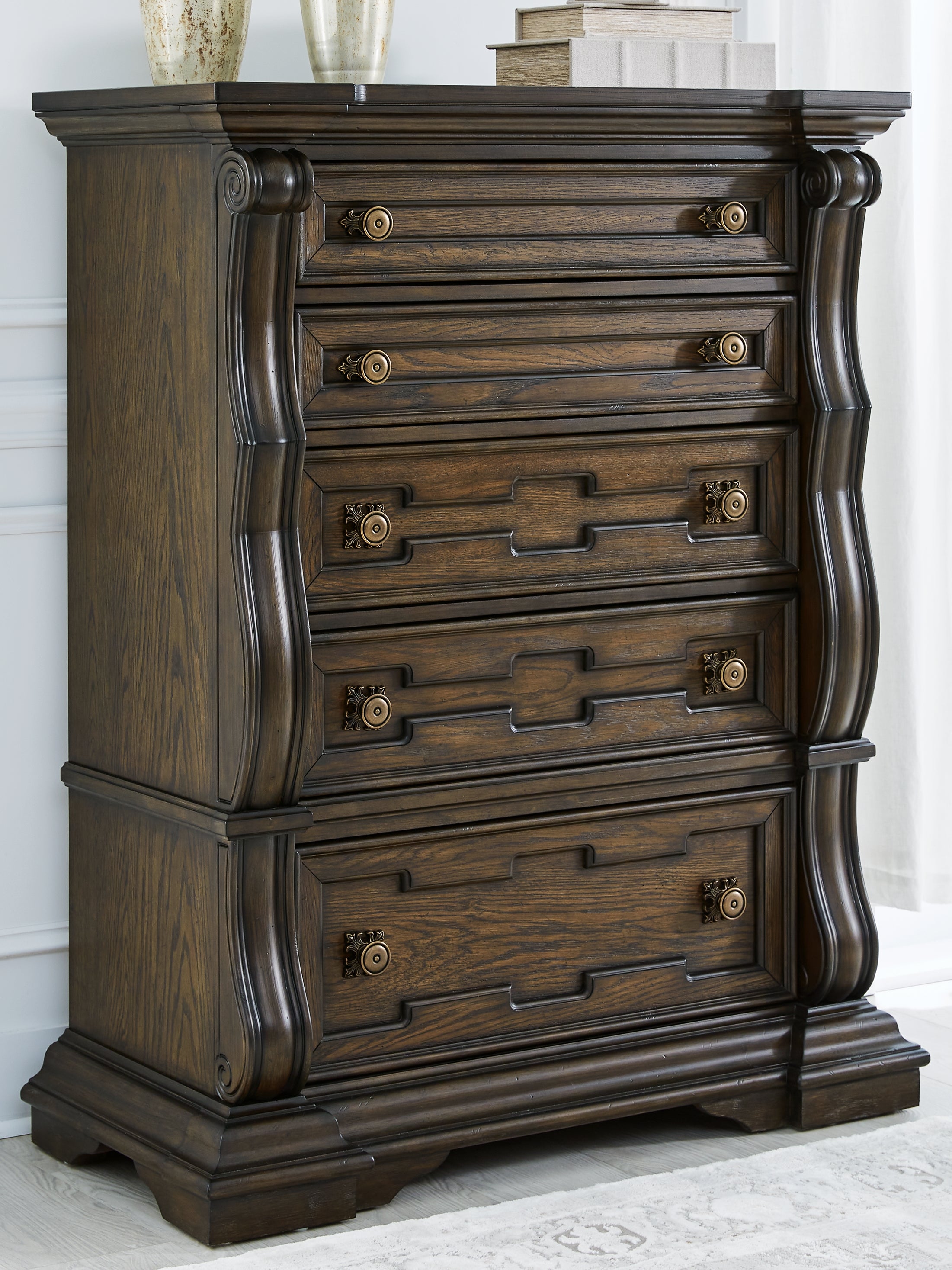 Furniture City Laplace - Ashley Furniture - Maylee Bedroom - Five Drawer Chest - B947-46