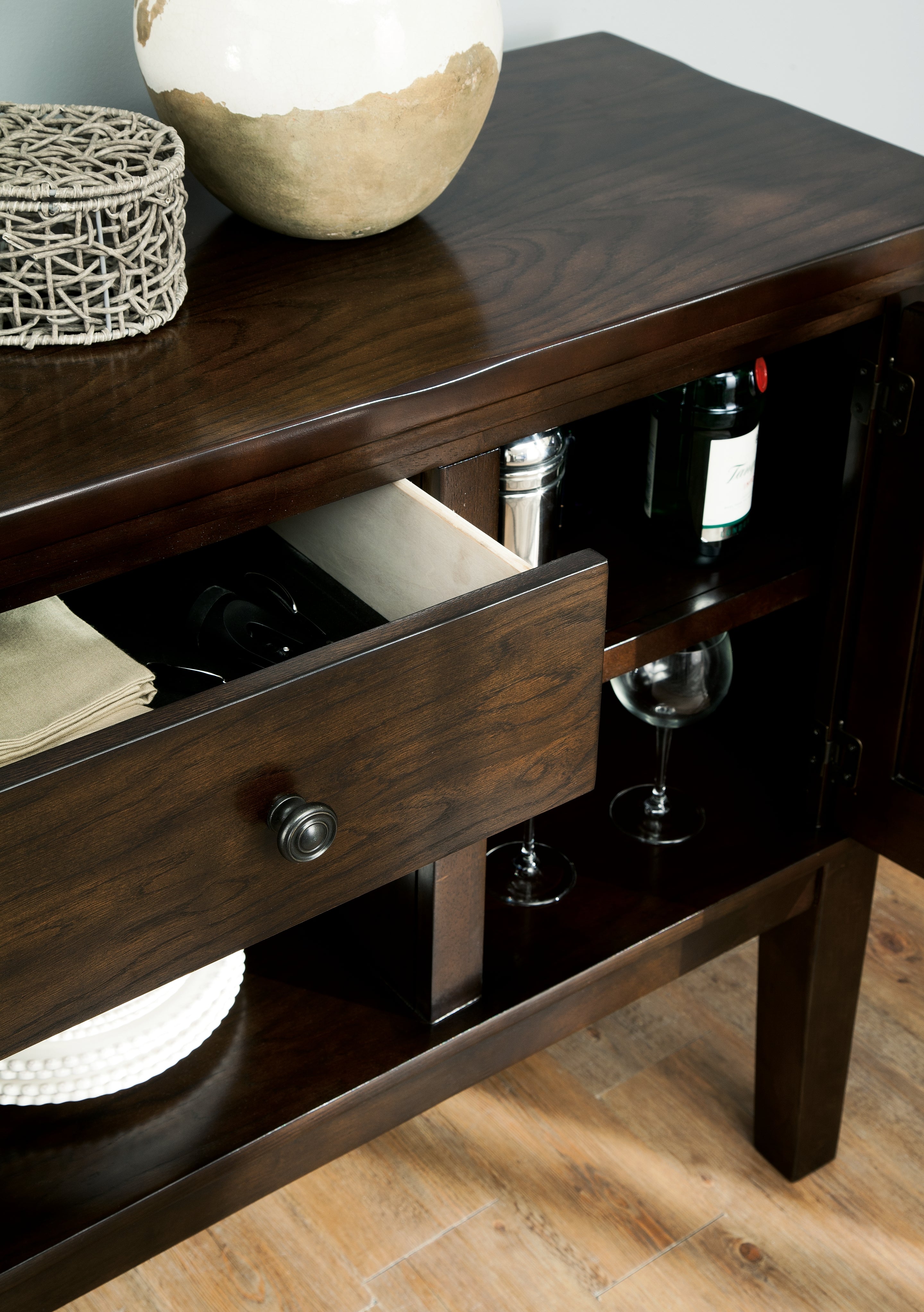 Furniture City Laplace - Ashley Furniture - Haddigan Dining Room - RECT Dining Room EXT Table / Dark Brown - D596-35
