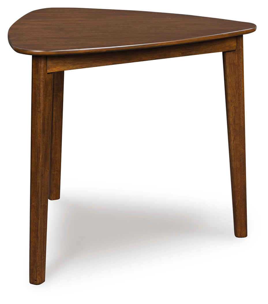 Tameride Dining Table and 4 Chairs (Set of 5)
