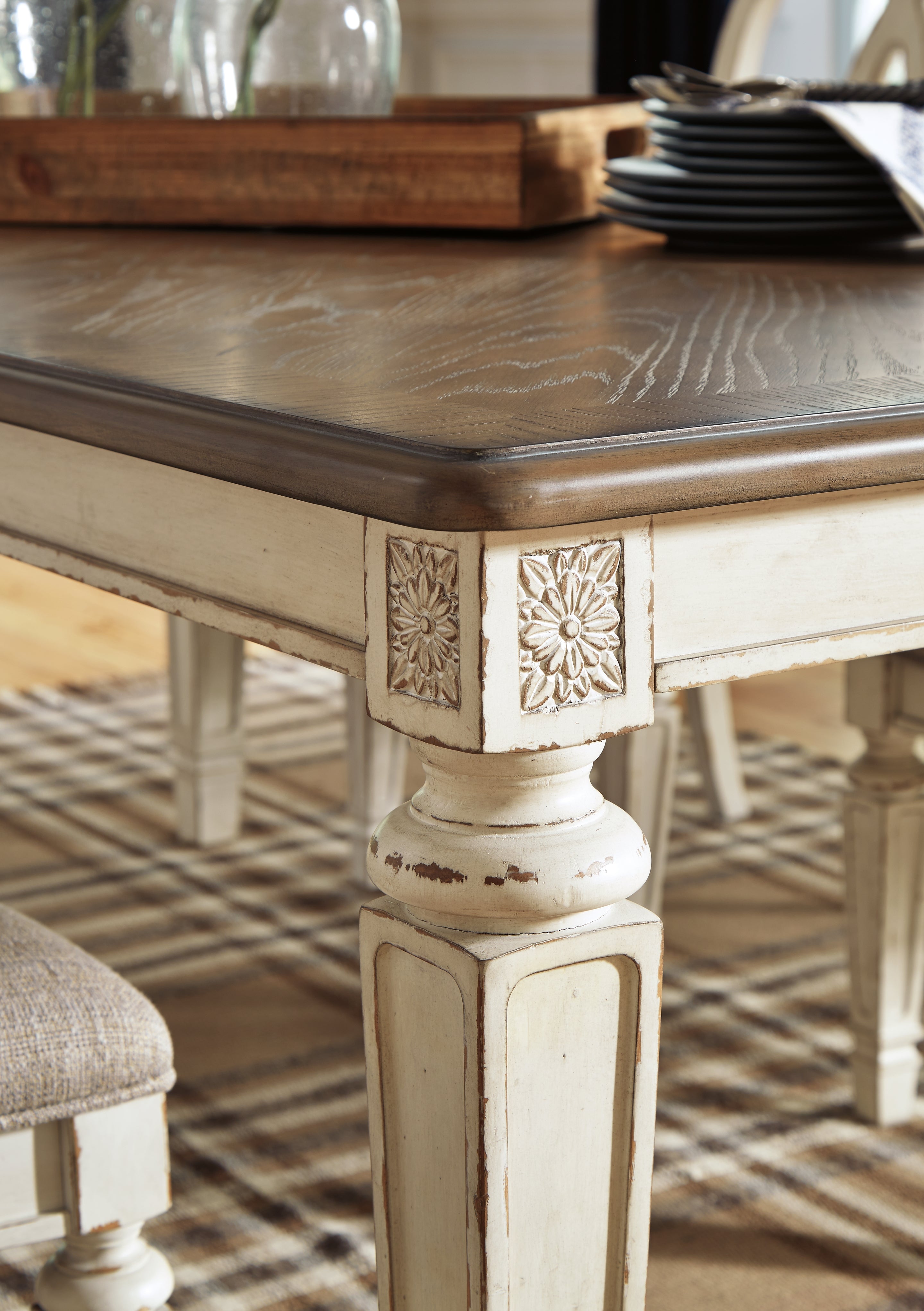 Furniture City Laplace - Ashley Furniture - Realyn Dining Room - RECT Dining Room EXT Table / Chipped White - D743-45