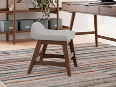 Furniture City Laplace - Ashley Furniture - Lyncott Desk Chair - Home Office Desk Chair (1/CN) - H615-01