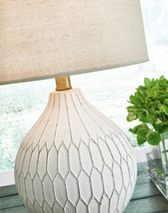 Furniture City Laplace - Ashley Furniture - Wardmont Lighting - Ceramic Table Lamp (1/CN) / White - L180094