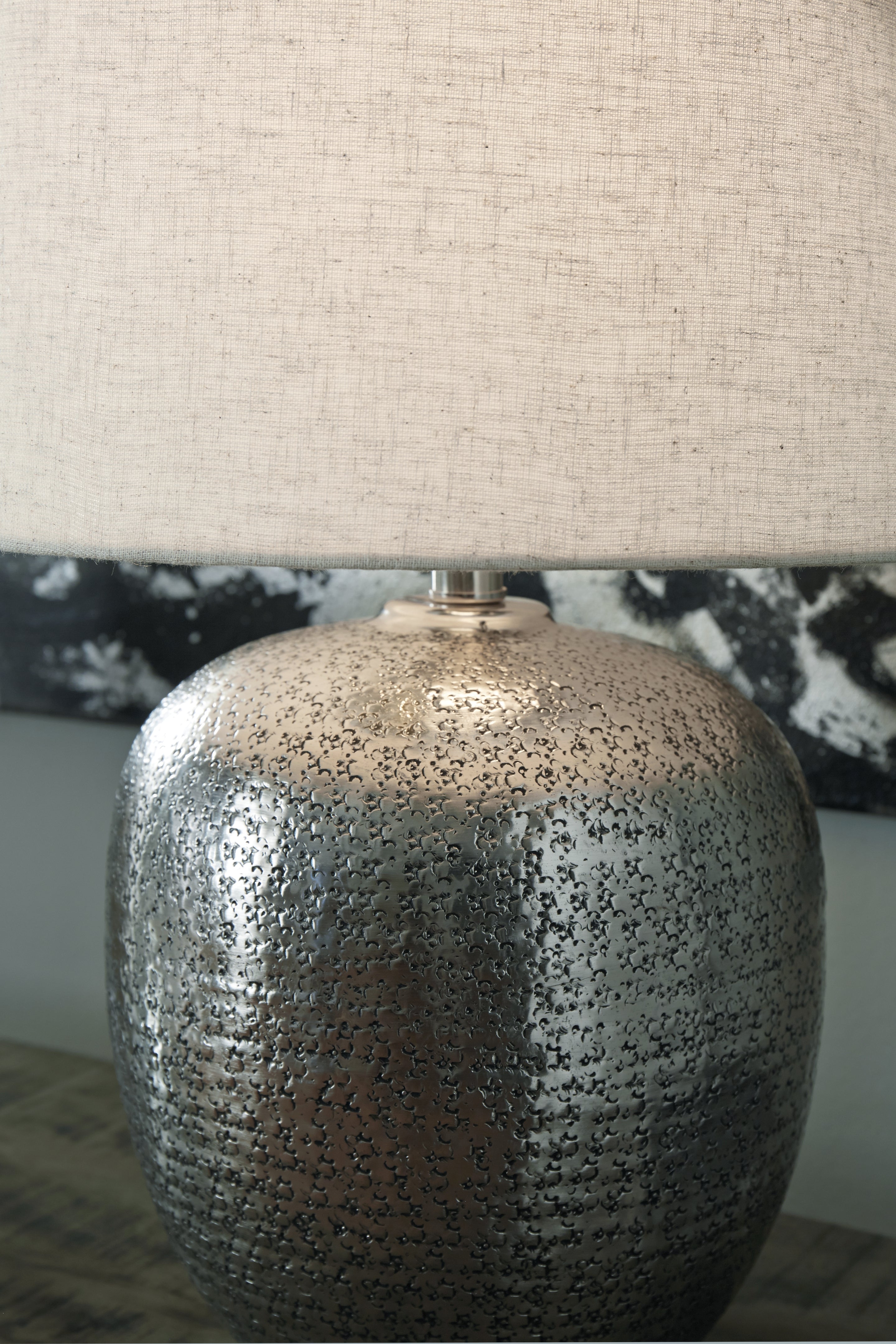 Furniture City Laplace - Ashley Furniture - Magalie Lighting - Metal Table Lamp (1/CN) - L207314
