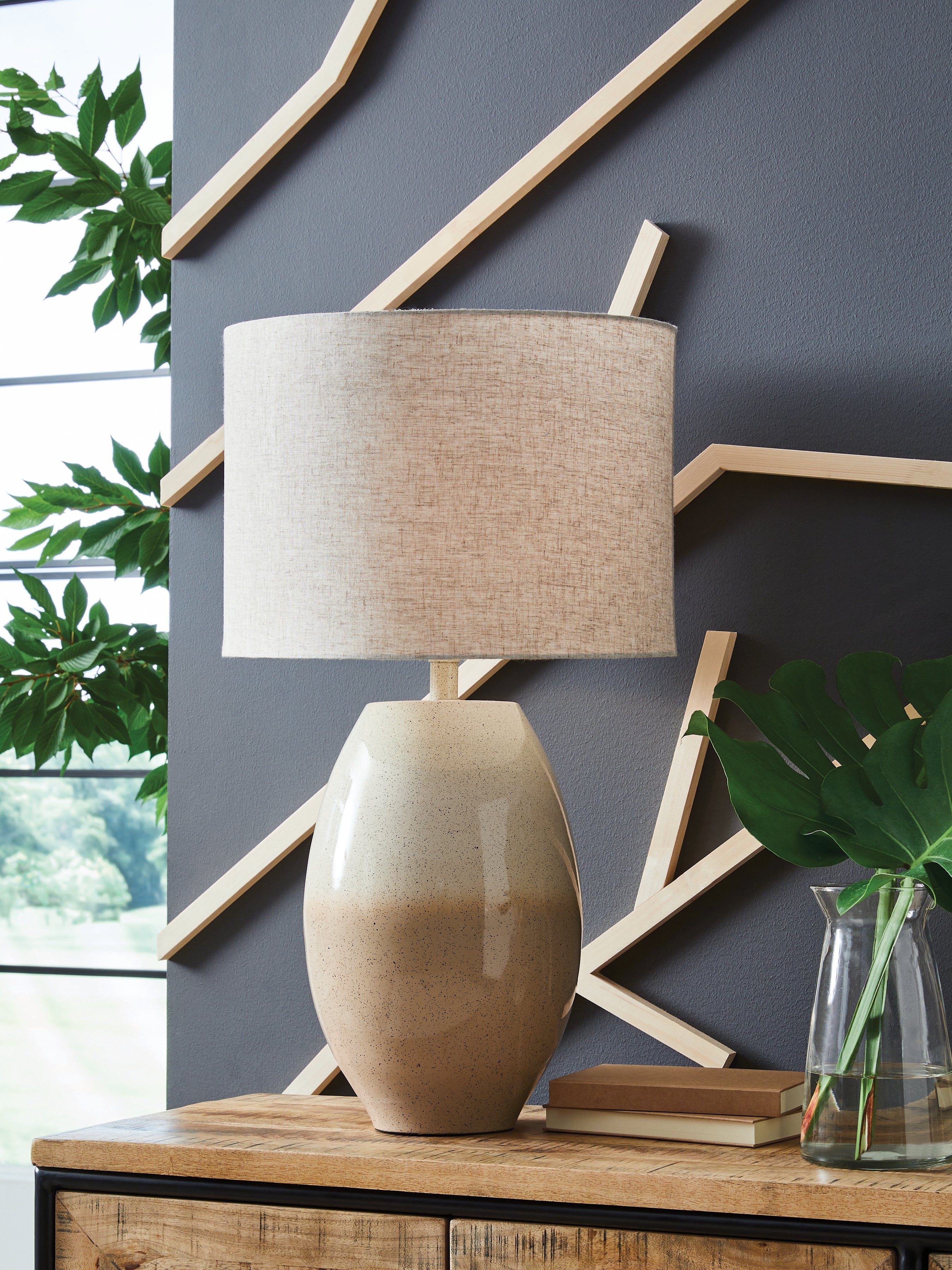 Furniture City Laplace - Ashley Furniture - Linas Lighting - Metal Table Lamp (1/CN) - L207594